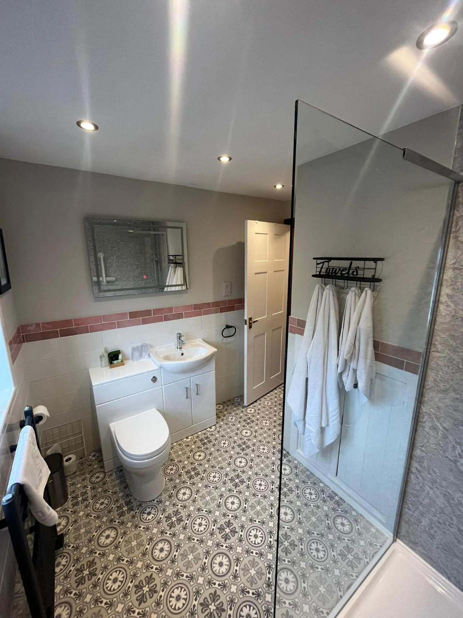 Shower in Oaklodge House