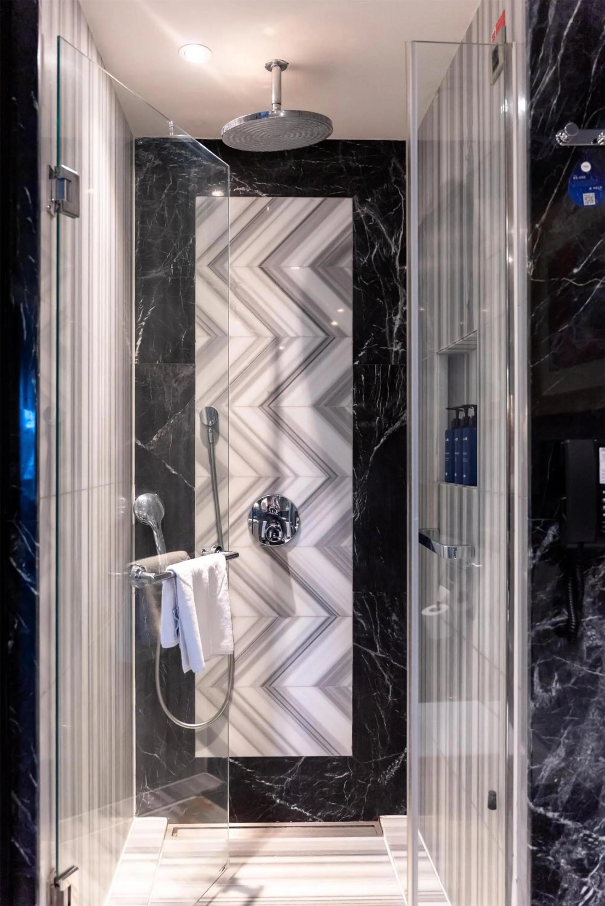 Bathroom in Radisson Blu Hotel Istanbul Pera