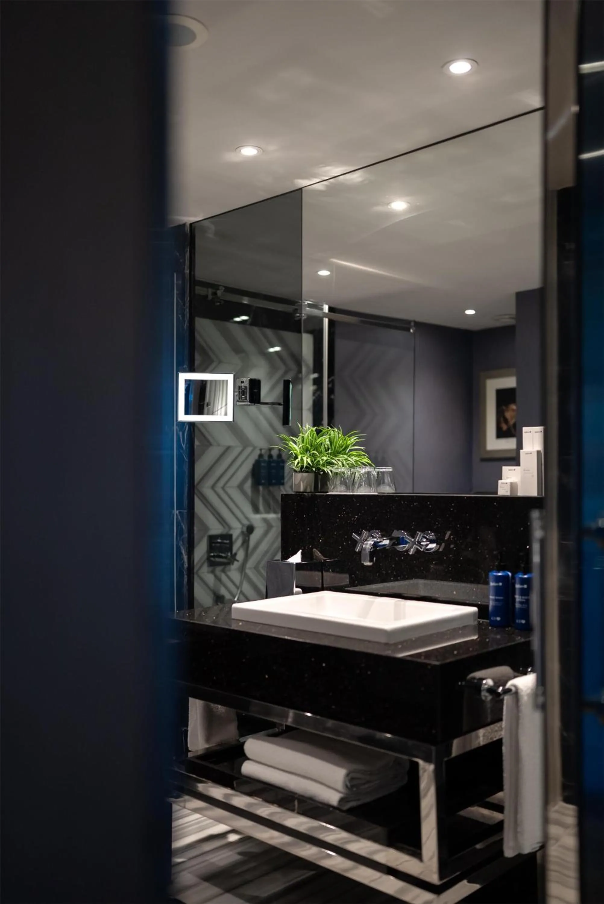 Bathroom in Radisson Blu Hotel Istanbul Pera