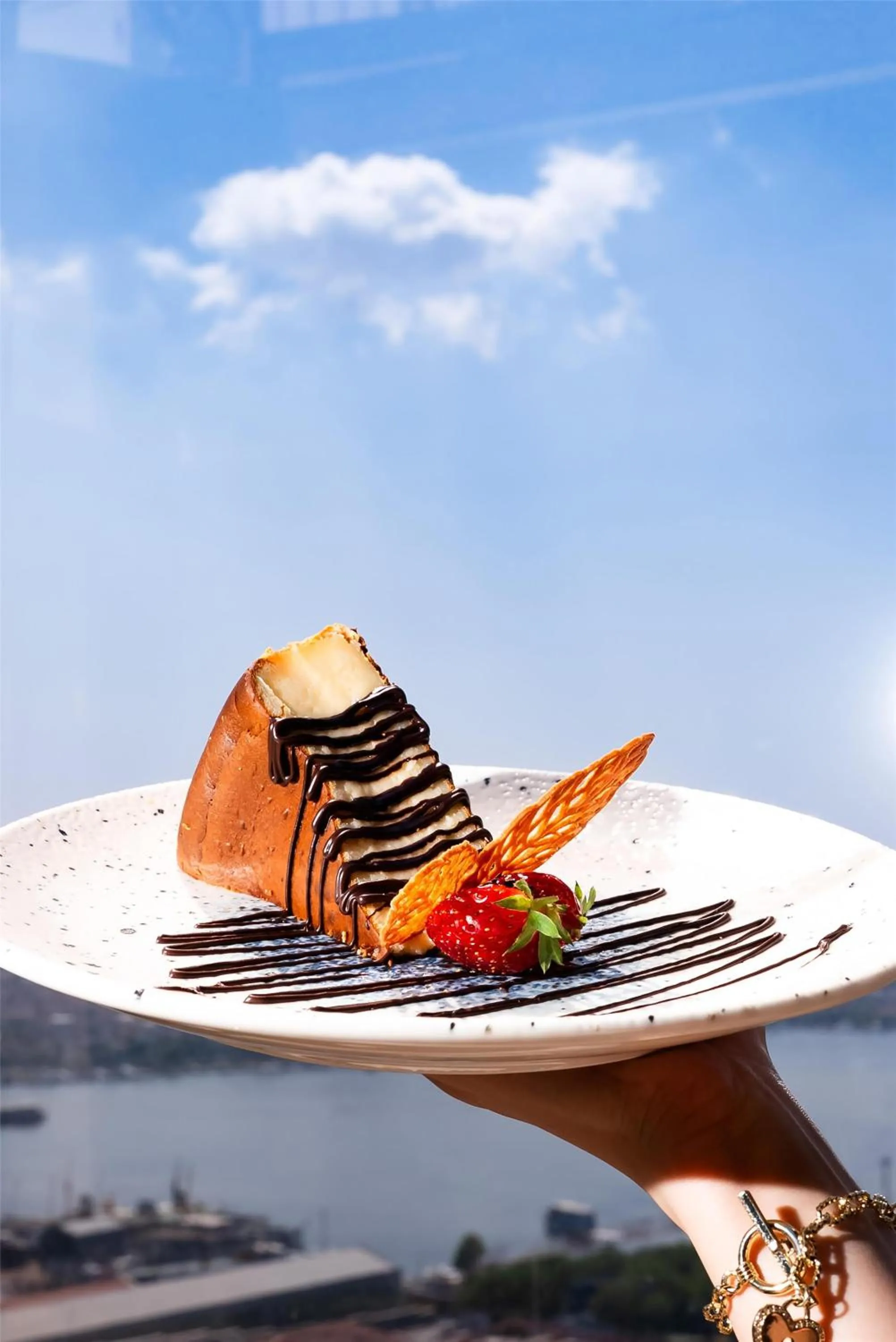 Coffee/tea facilities in Radisson Blu Hotel Istanbul Pera