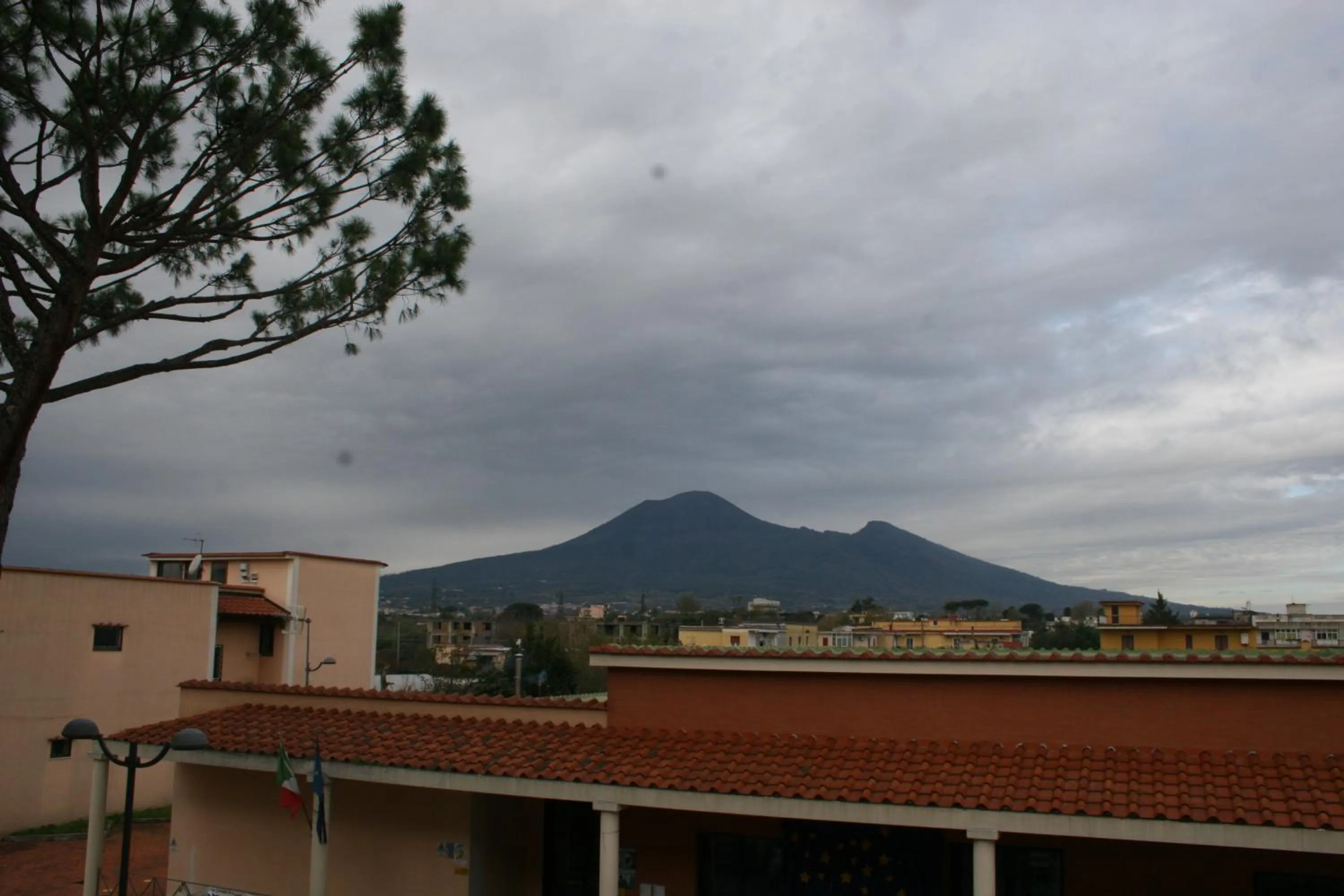 Mountain view in Domus Michaeli B&B Pompei