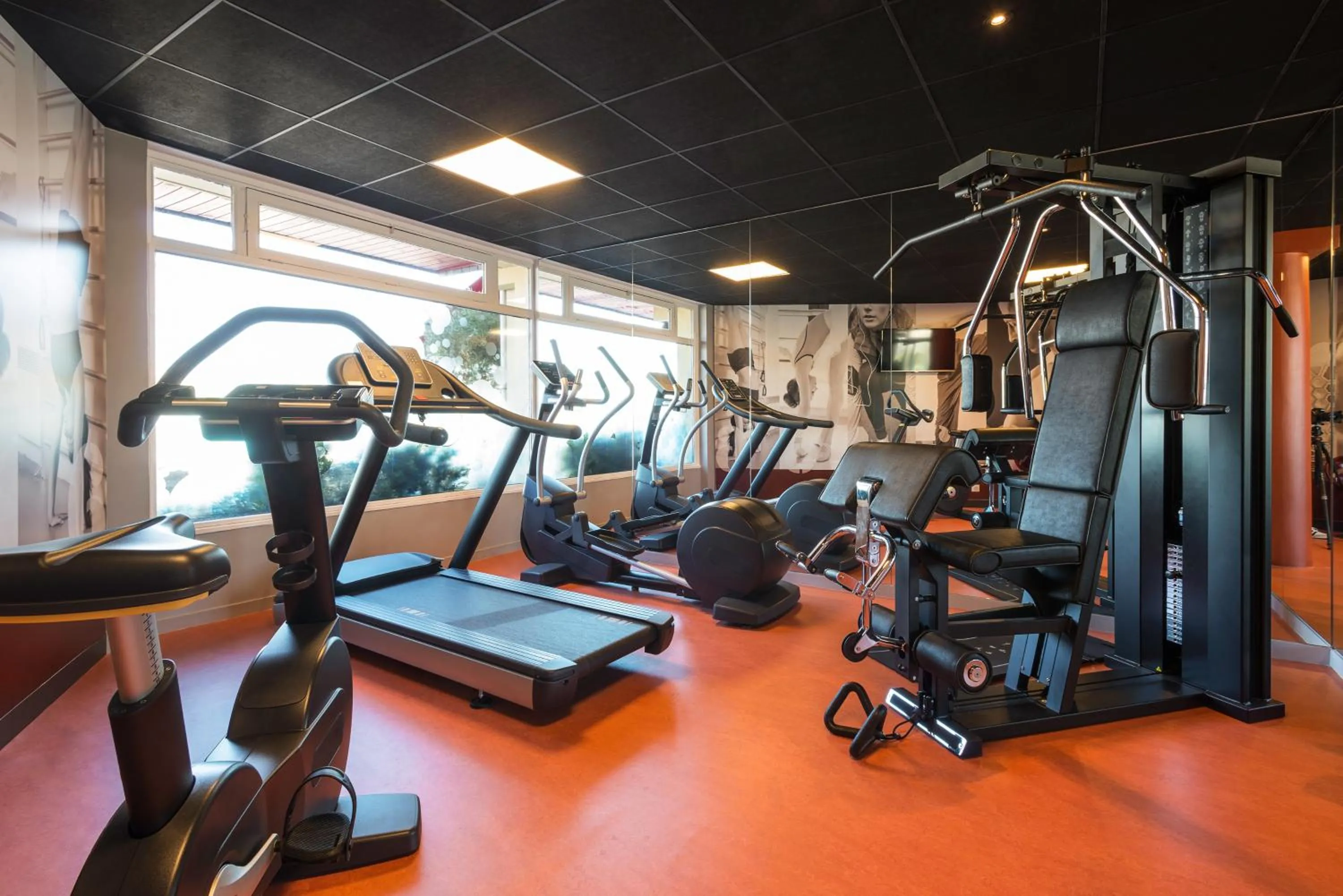 Fitness centre/facilities in ibis Deauville Centre