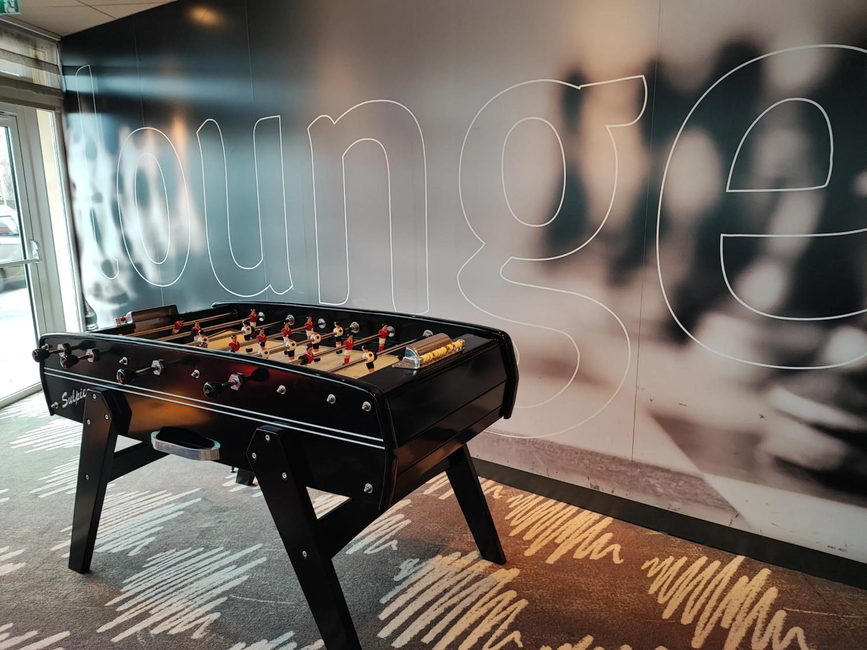 Game Room in ibis Deauville Centre