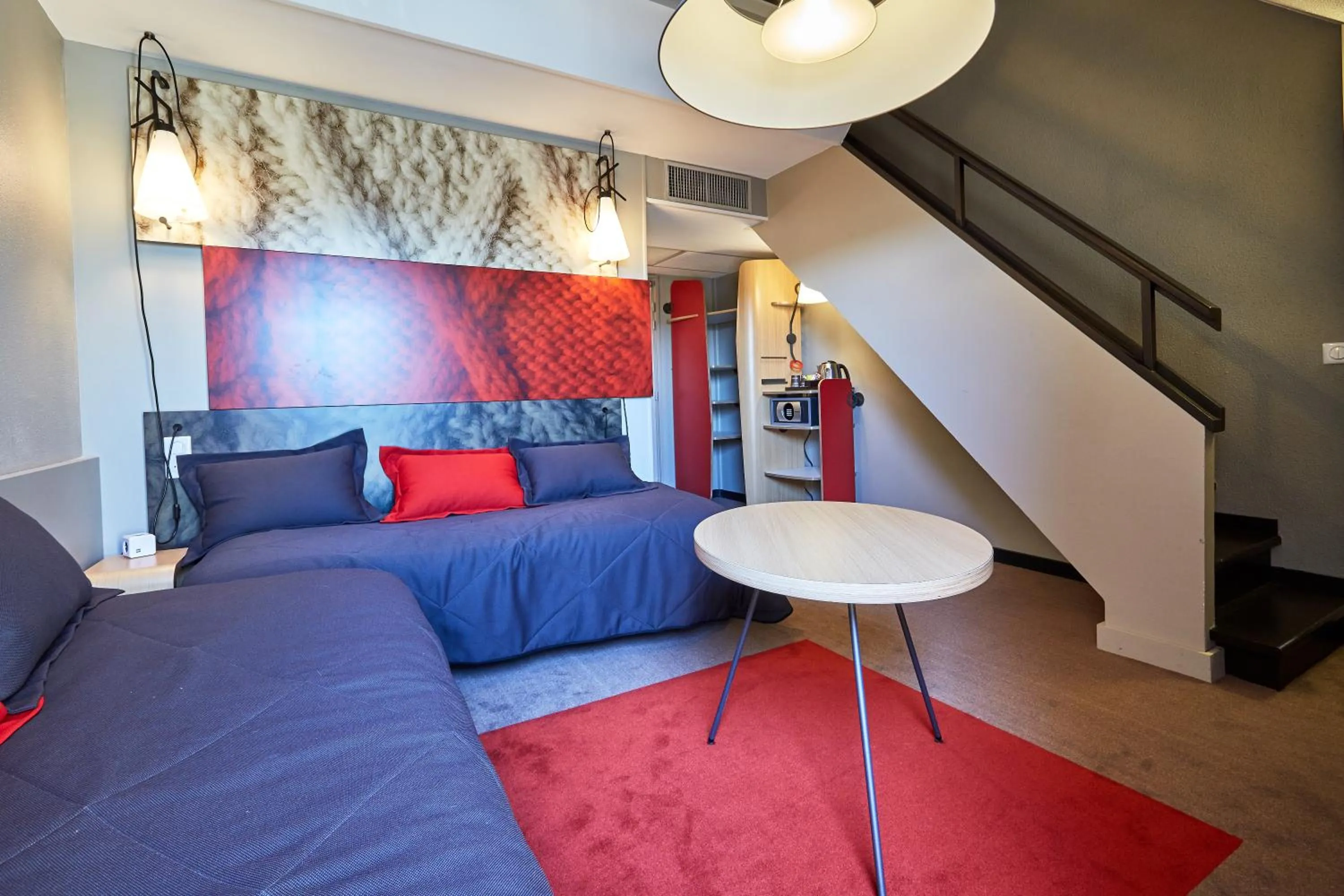 Photo of the whole room, Bed in ibis Deauville Centre