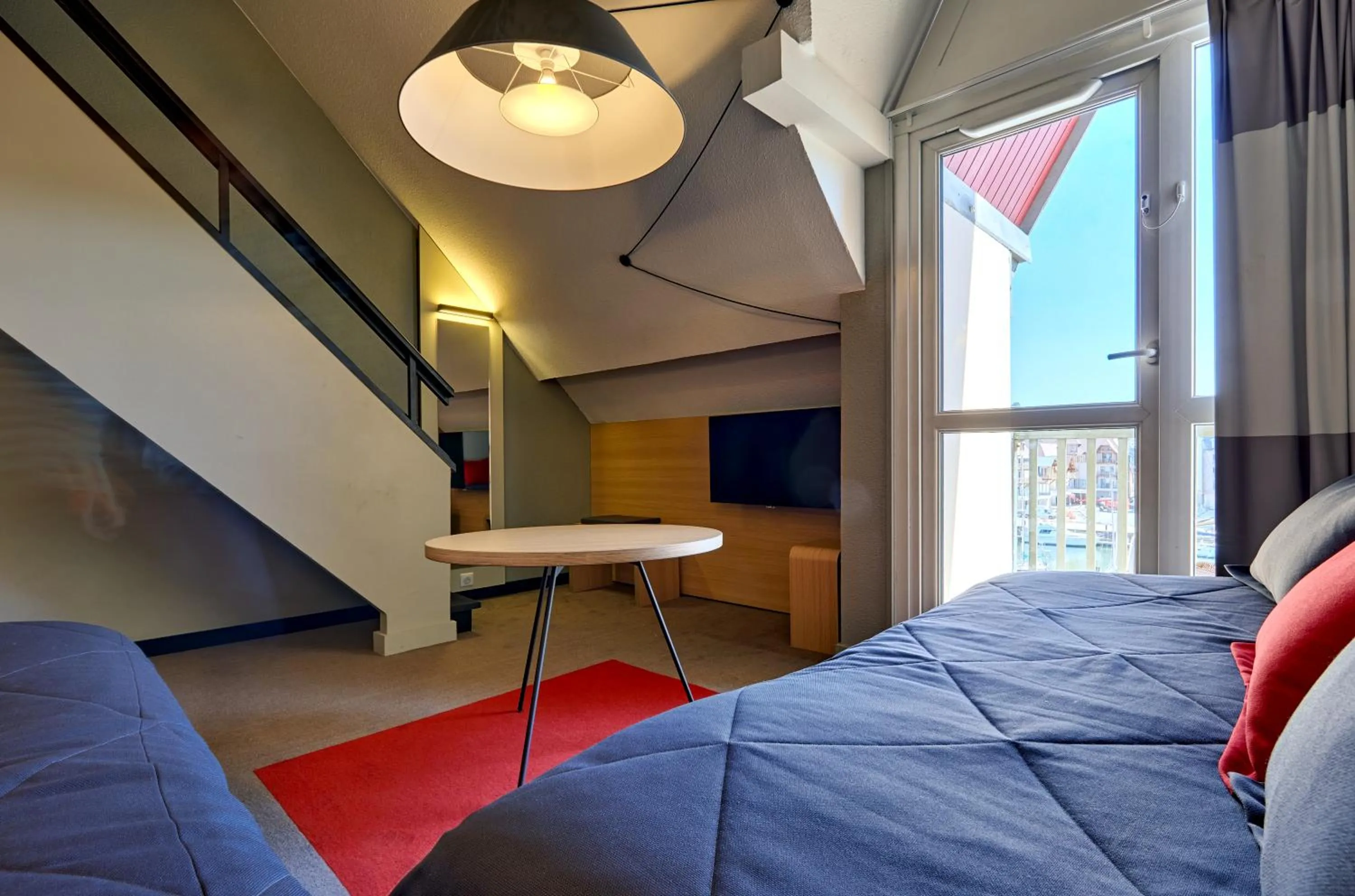 Photo of the whole room, Bed in ibis Deauville Centre