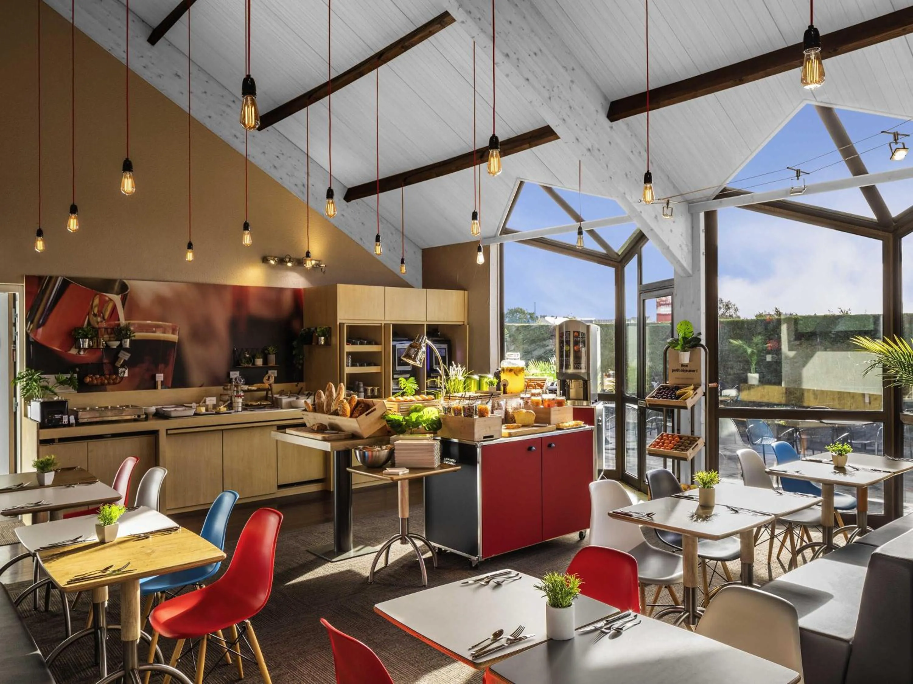 Breakfast in ibis Saint-Nazaire - Trignac