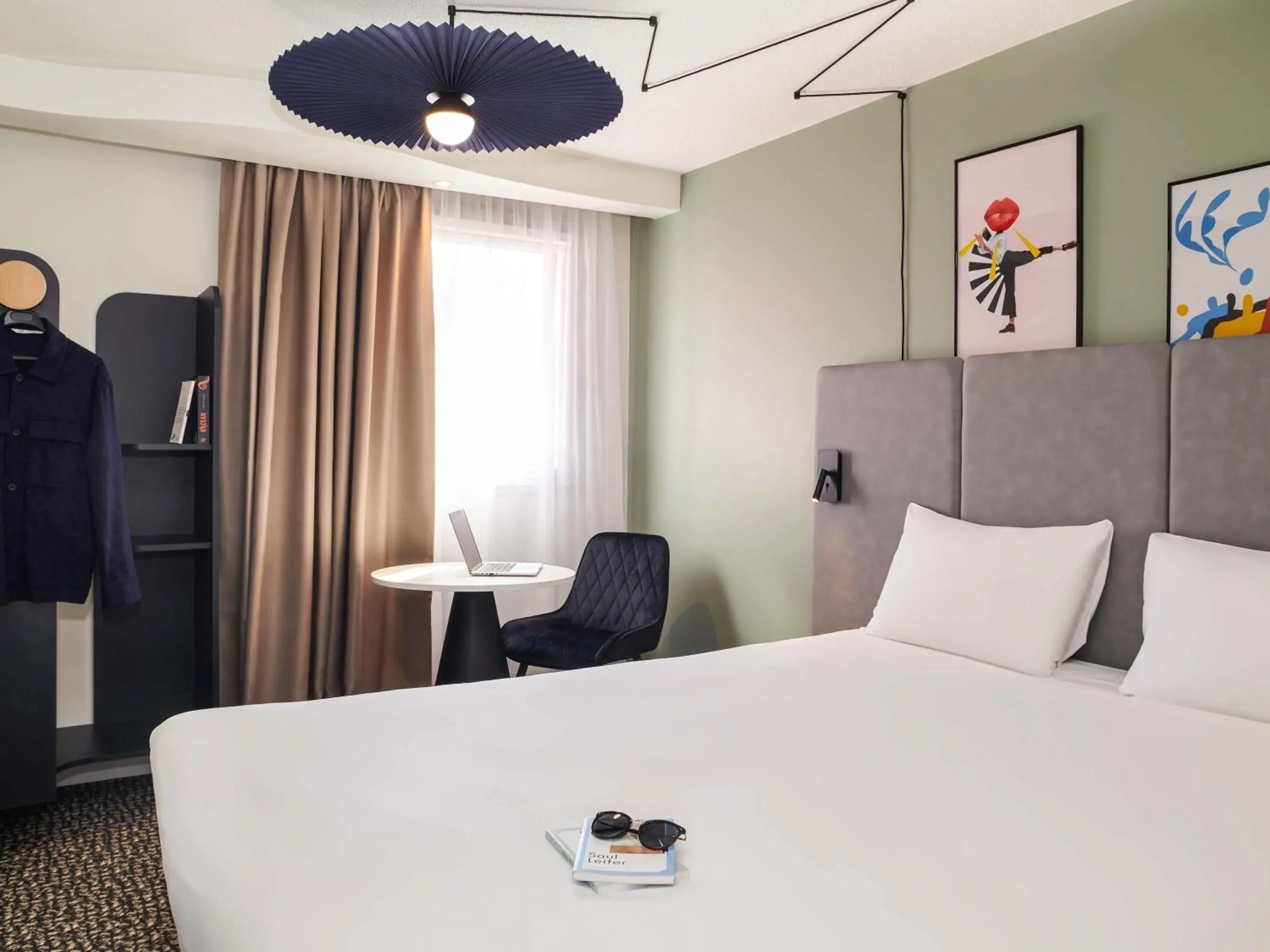 Bedroom, Bed in ibis Saint-Nazaire - Trignac Bedroom, Bed in ibis Saint-Nazaire - Trignac