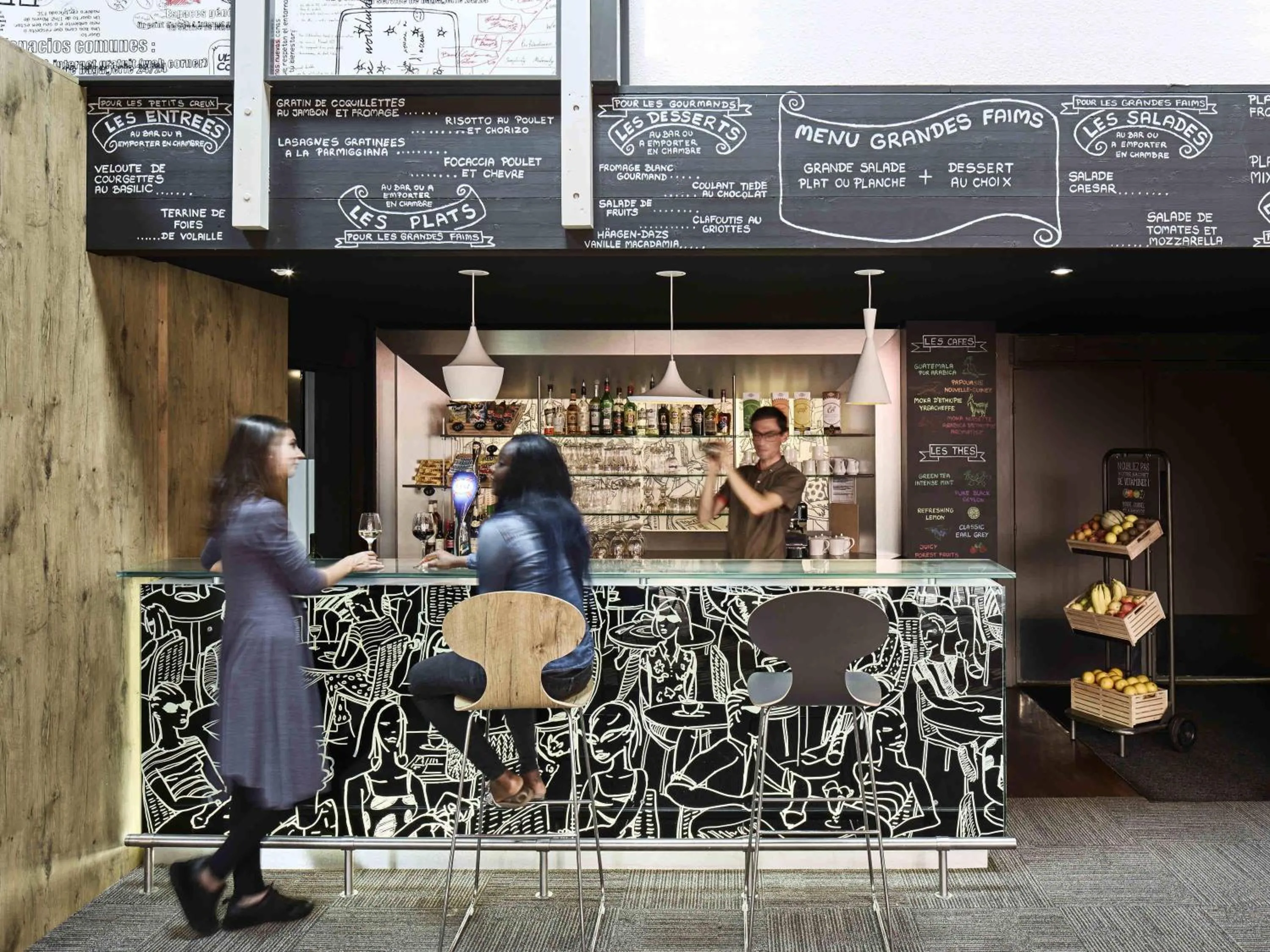 Lounge or bar in ibis Saint-Nazaire - Trignac