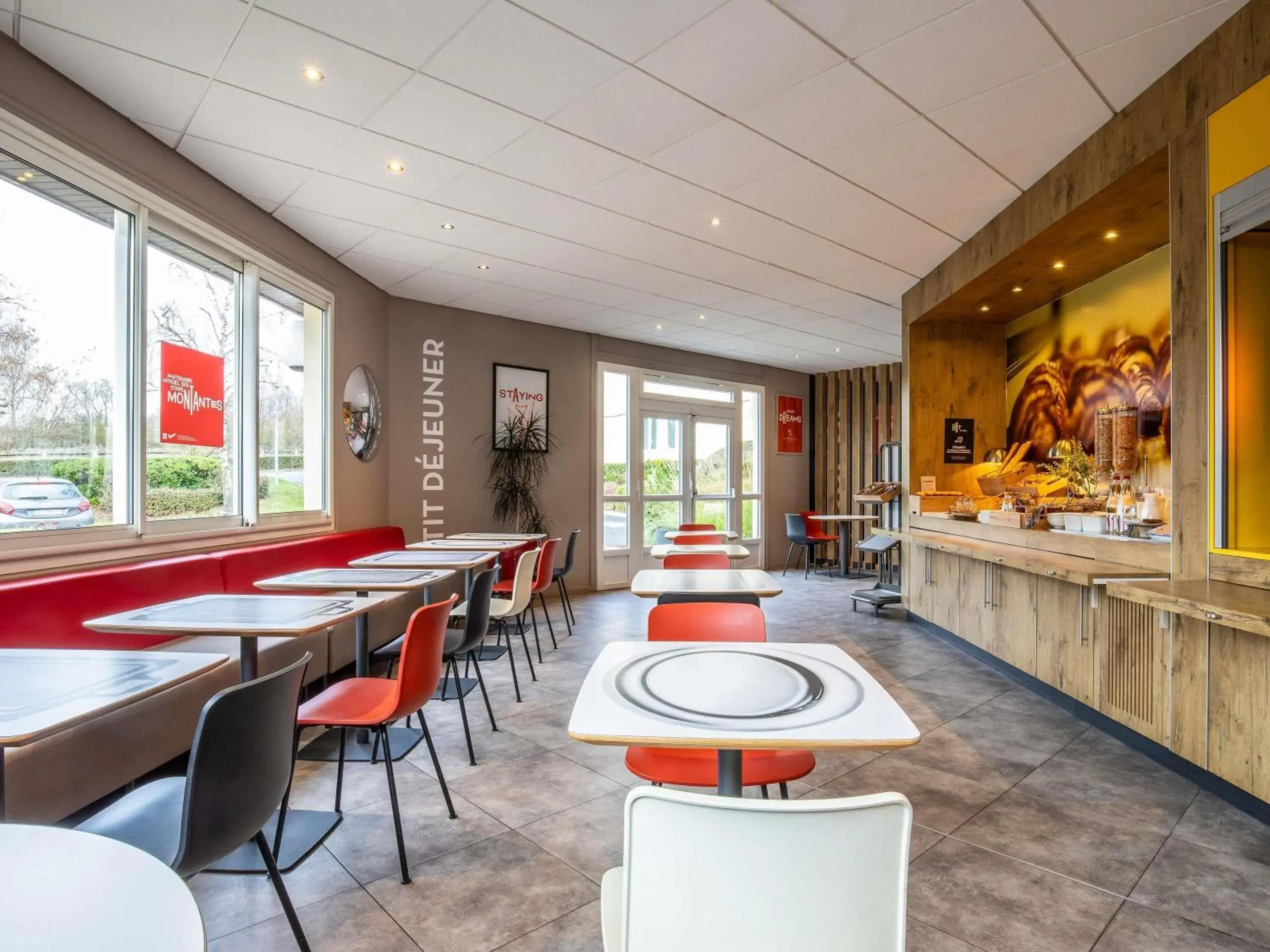 Restaurant/places to eat in ibis Chalons en Champagne Restaurant/places to eat in ibis Chalons en Champagne