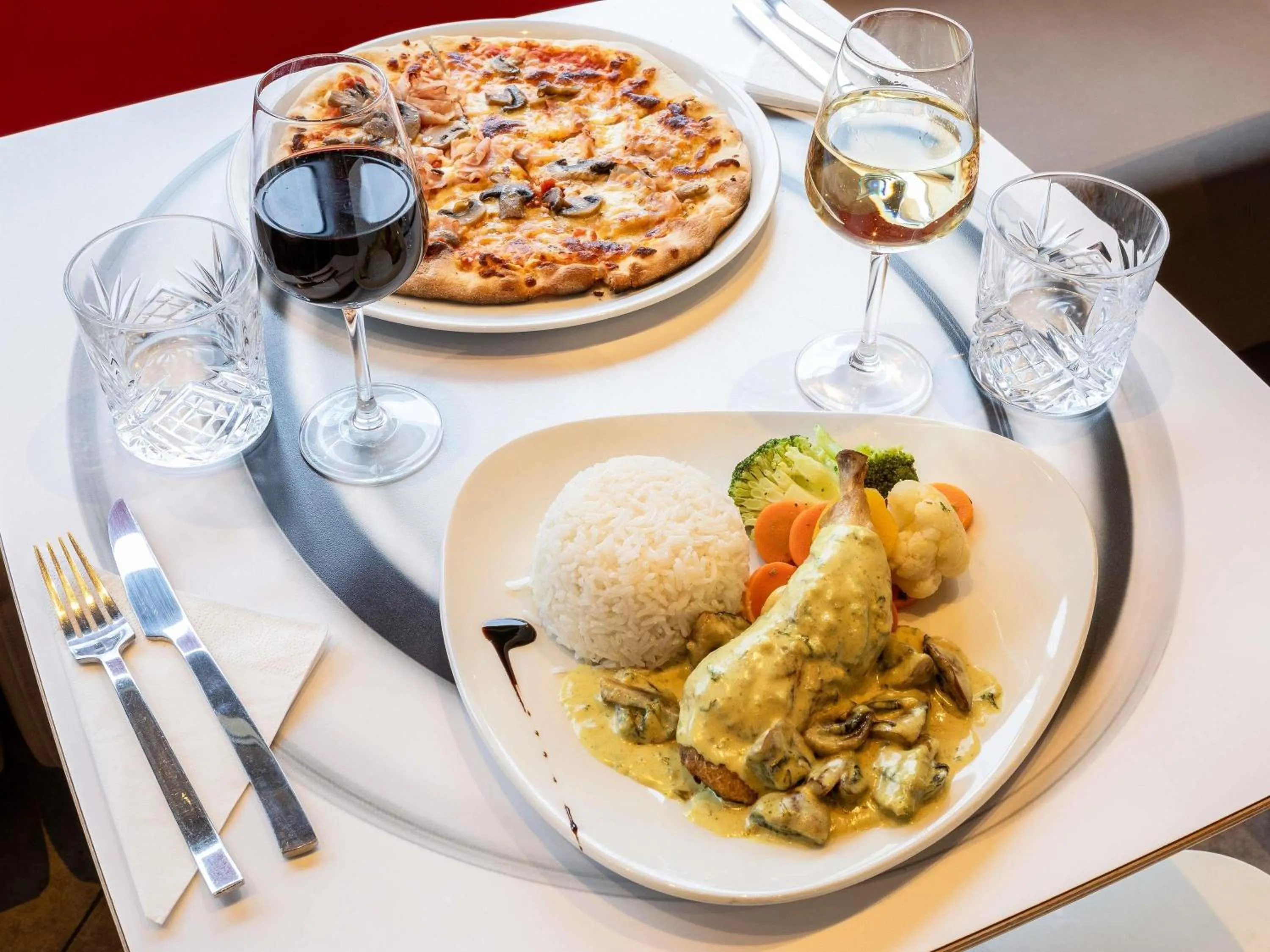 Restaurant/places to eat in ibis Chalons en Champagne