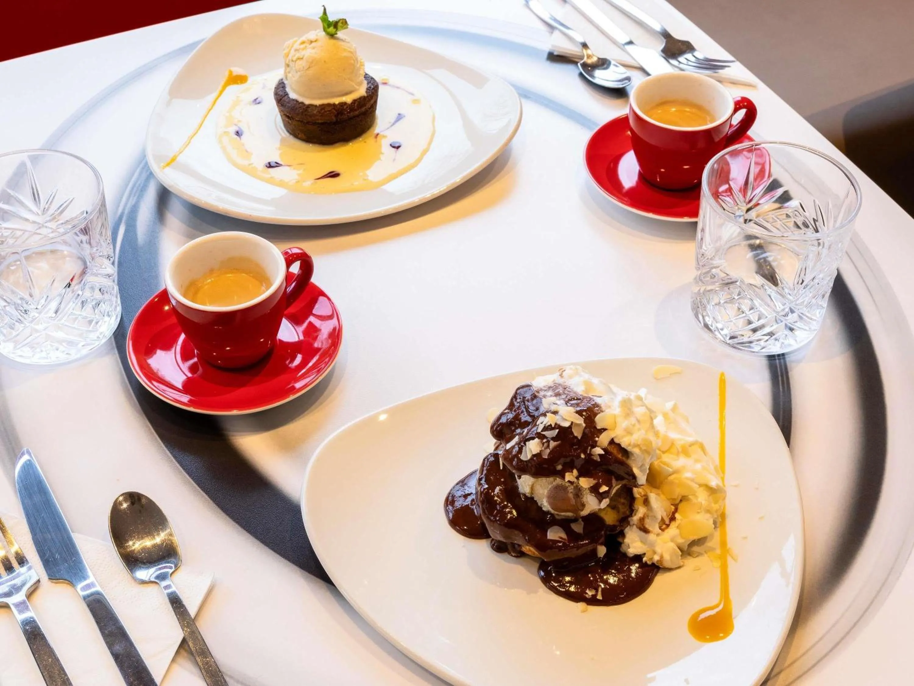 Restaurant/places to eat in ibis Chalons en Champagne