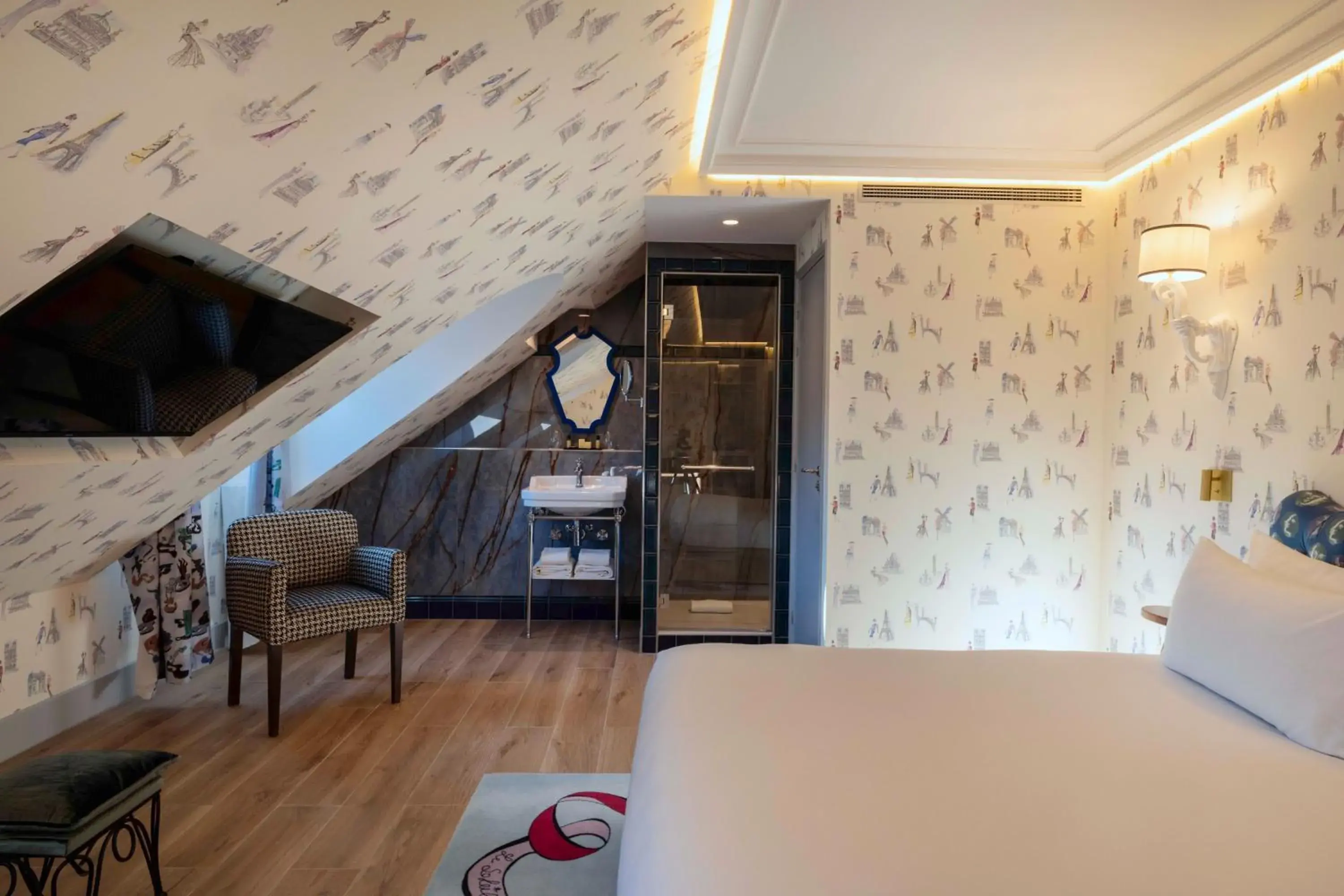 Bedroom, Bed in Hôtel Le Magnifique Ex Hôtel Le M Bedroom, Bed in Hôtel Le Magnifique Ex Hôtel Le M