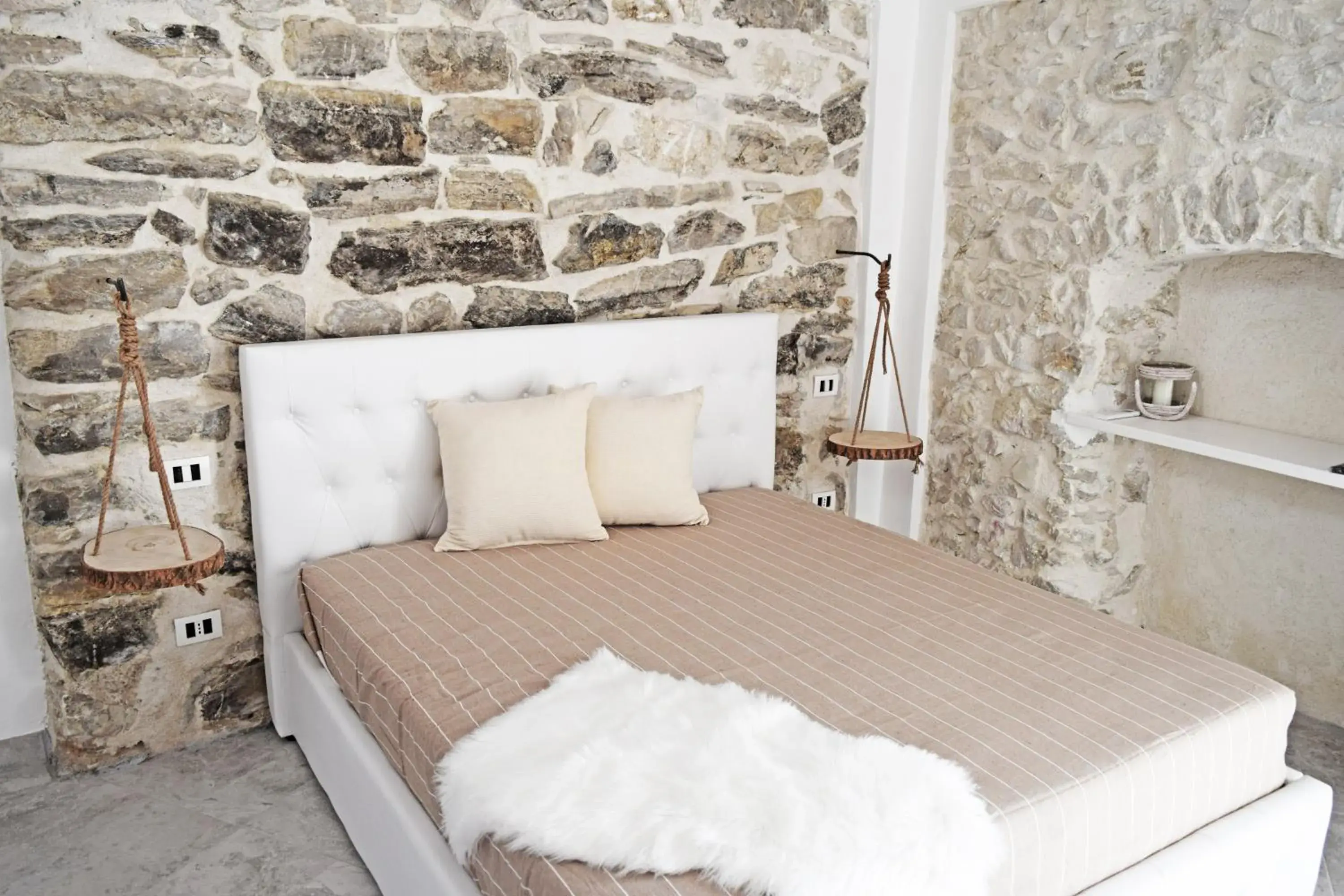 Standard King Room - single occupancy in Antico Borgo dei Templi Standard King Room - single occupancy in Antico Borgo dei Templi