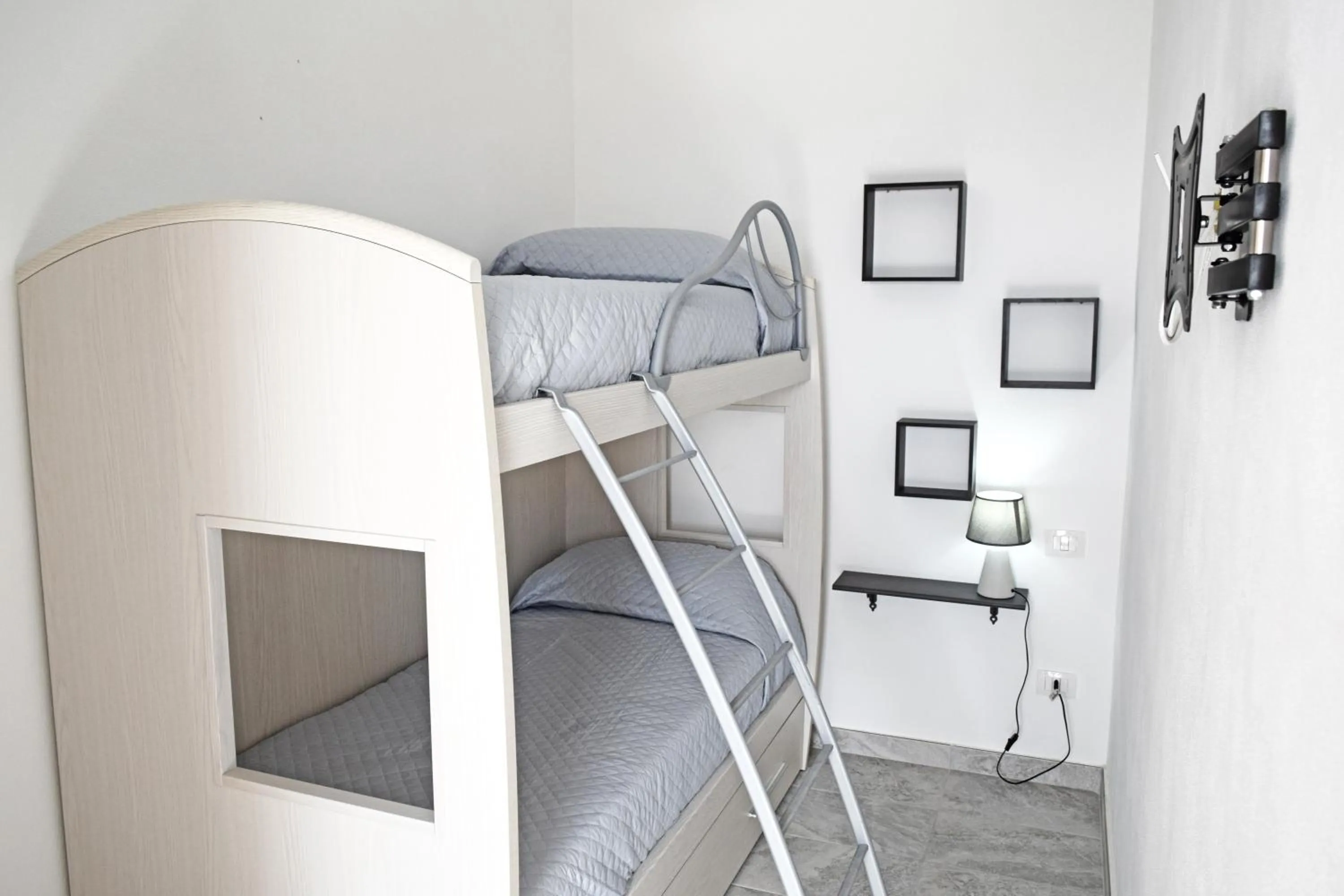 bunk bed, Bed in Antico Borgo dei Templi