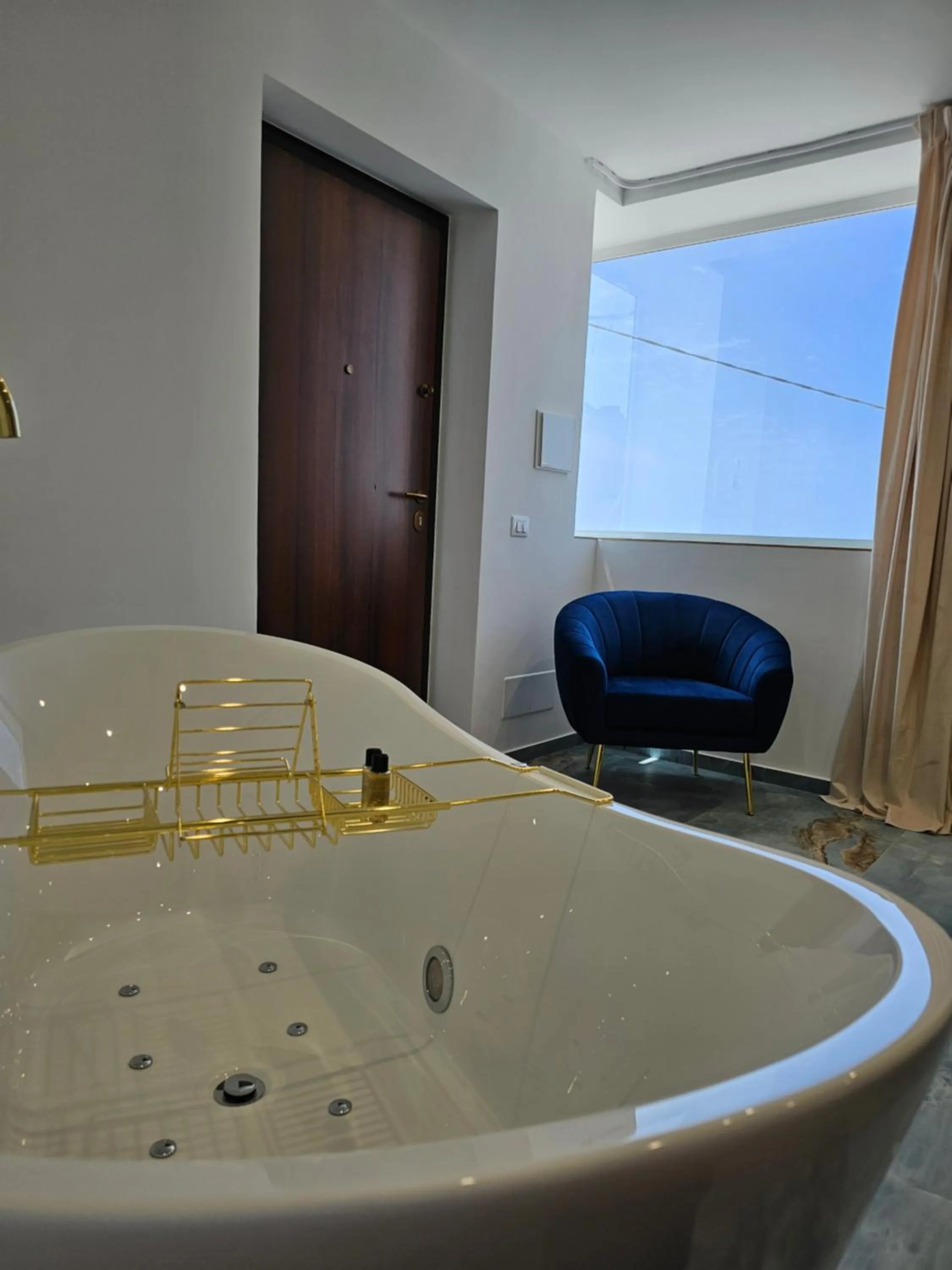 Hot Tub in Antico Borgo dei Templi