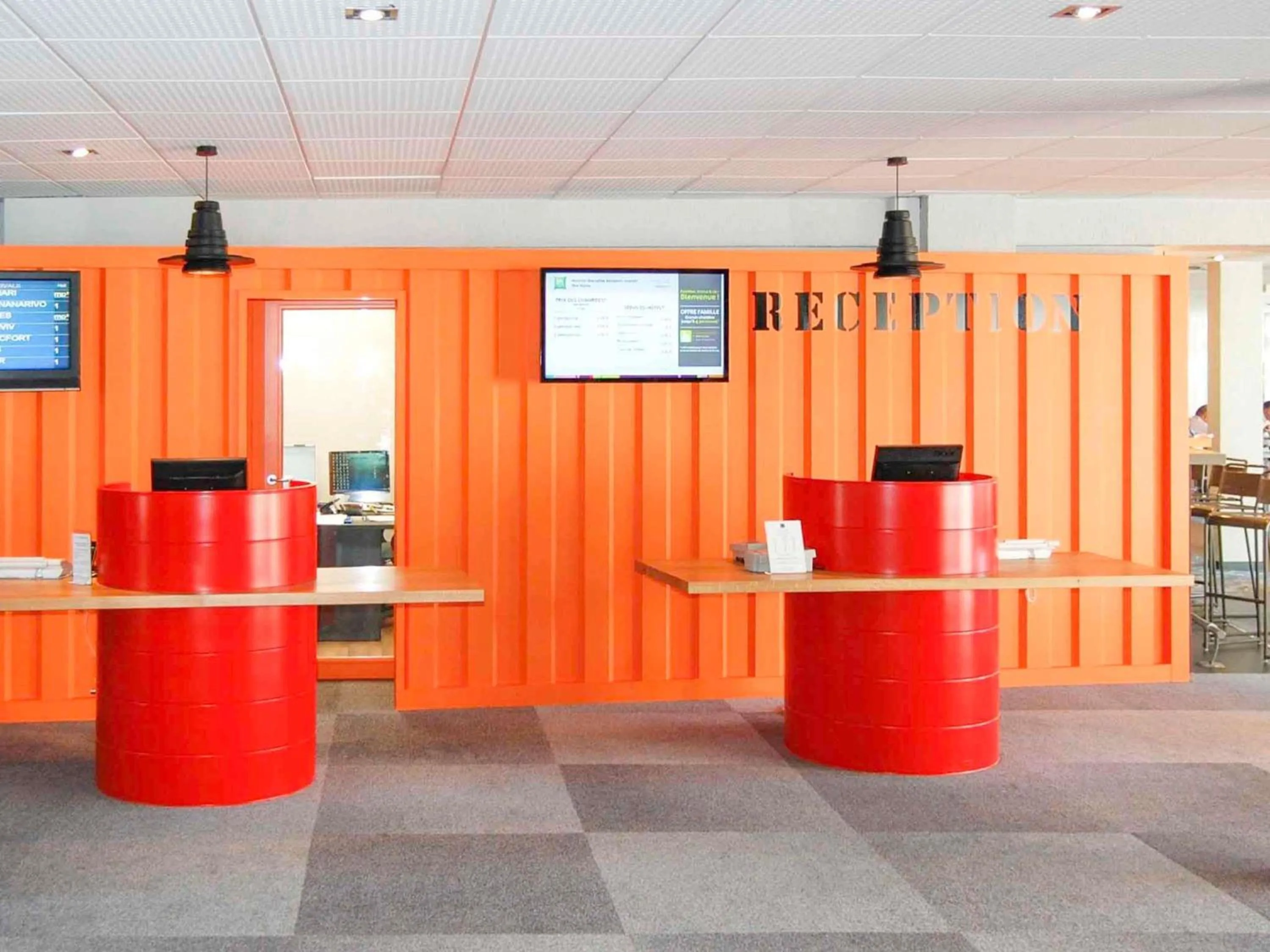 Property building in ibis Styles Marseille Aéroport