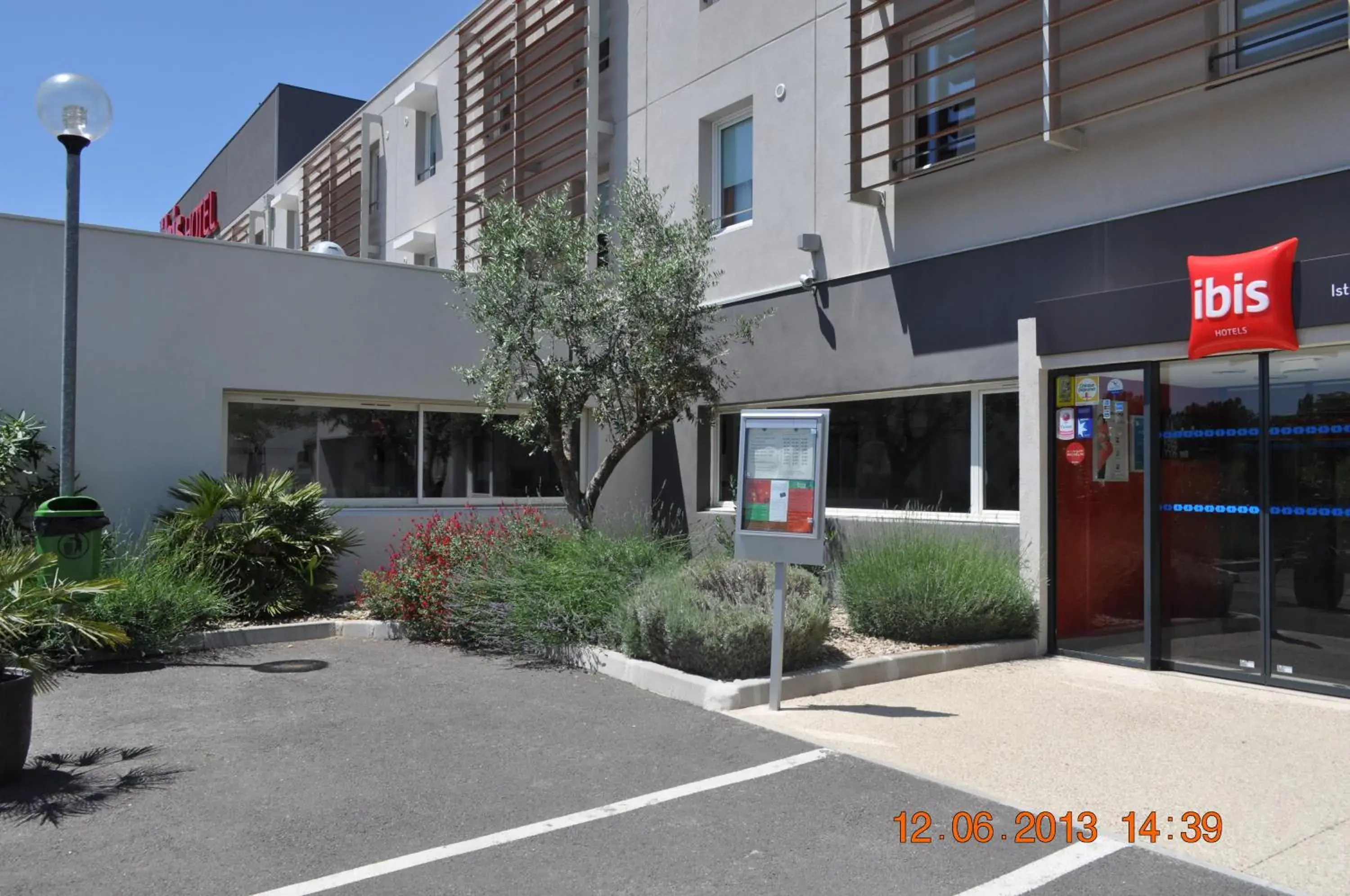 Facade/entrance in ibis Istres Trigance Facade/entrance in ibis Istres Trigance