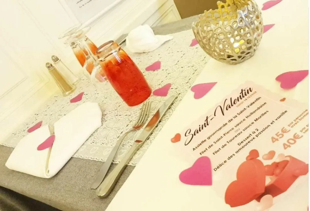 Restaurant/places to eat in Logis Grand Hôtel De L'Europe