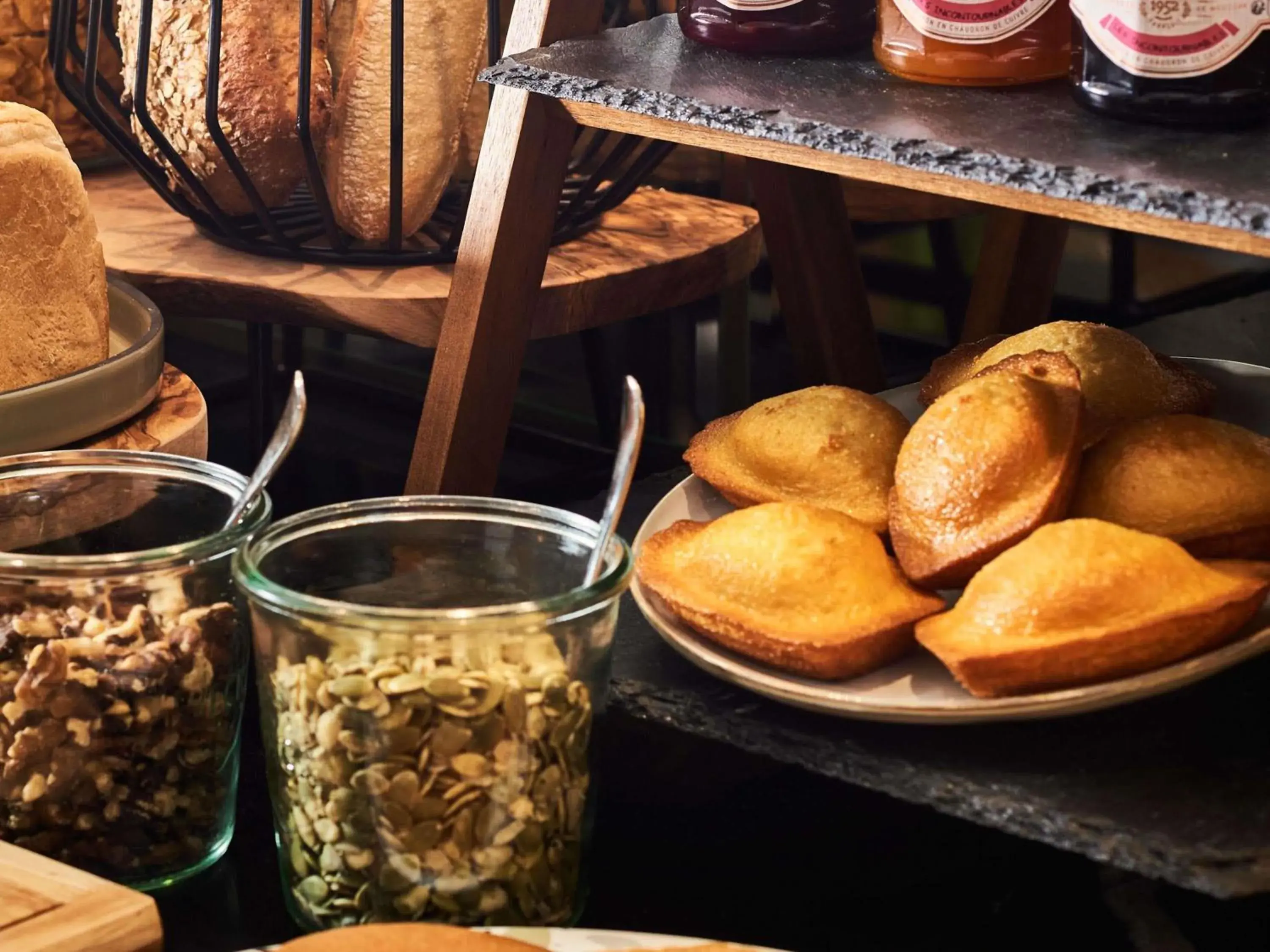 Breakfast in Mercure Paris Butte Montmartre Basilique Breakfast in Mercure Paris Butte Montmartre Basilique