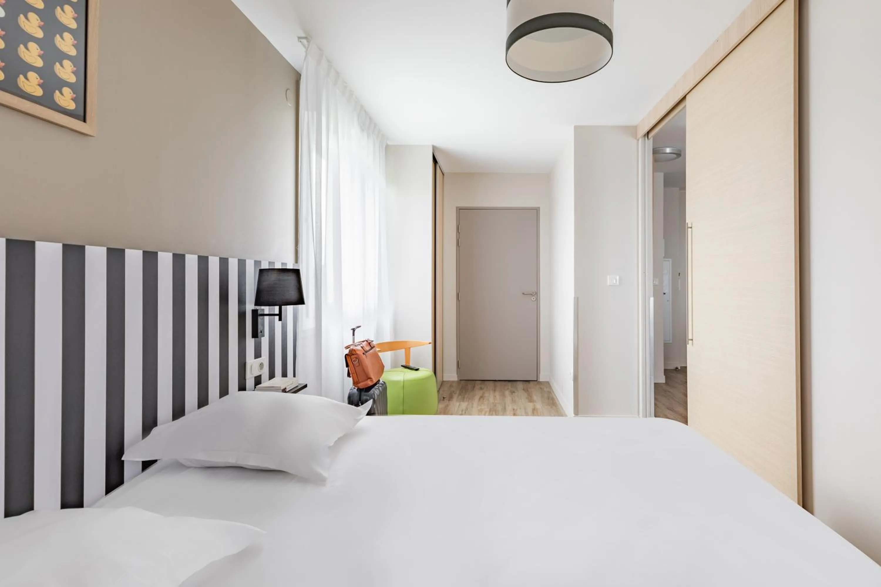 Bedroom, Bed in Appart'City Classic Reims Parc des Expositions