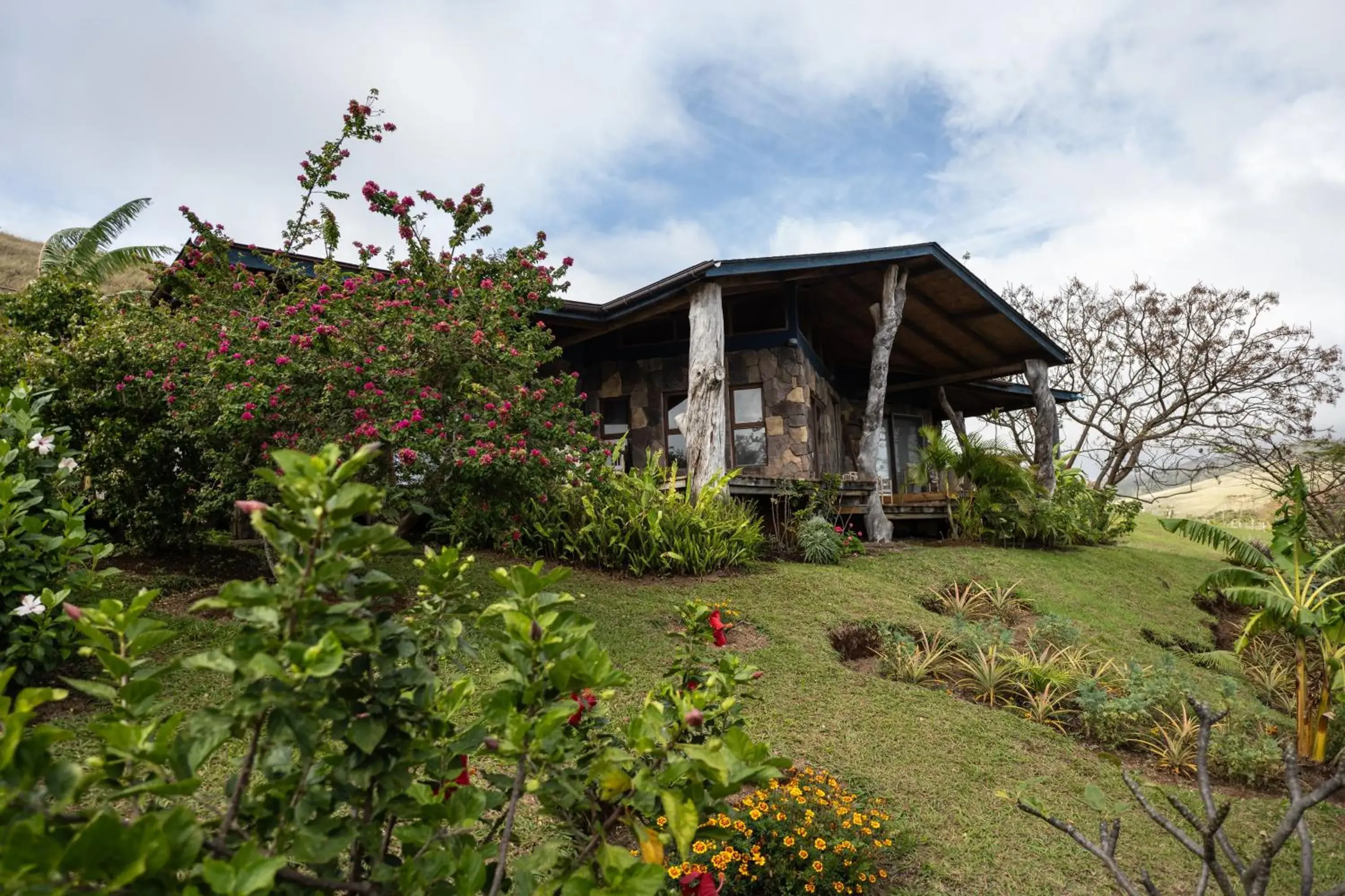 Property building in Hotel Hare Uta Property building in Hotel Hare Uta