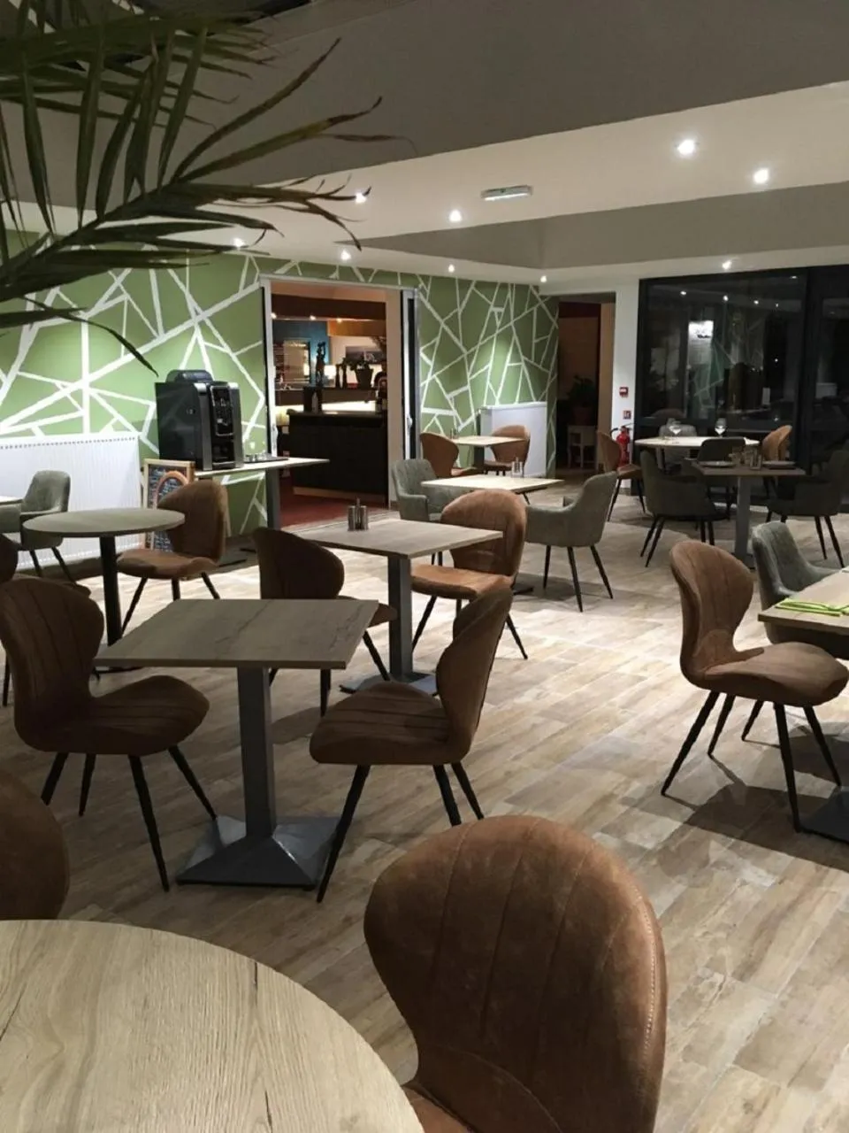 Restaurant/places to eat in Le Pavillon de Rouen