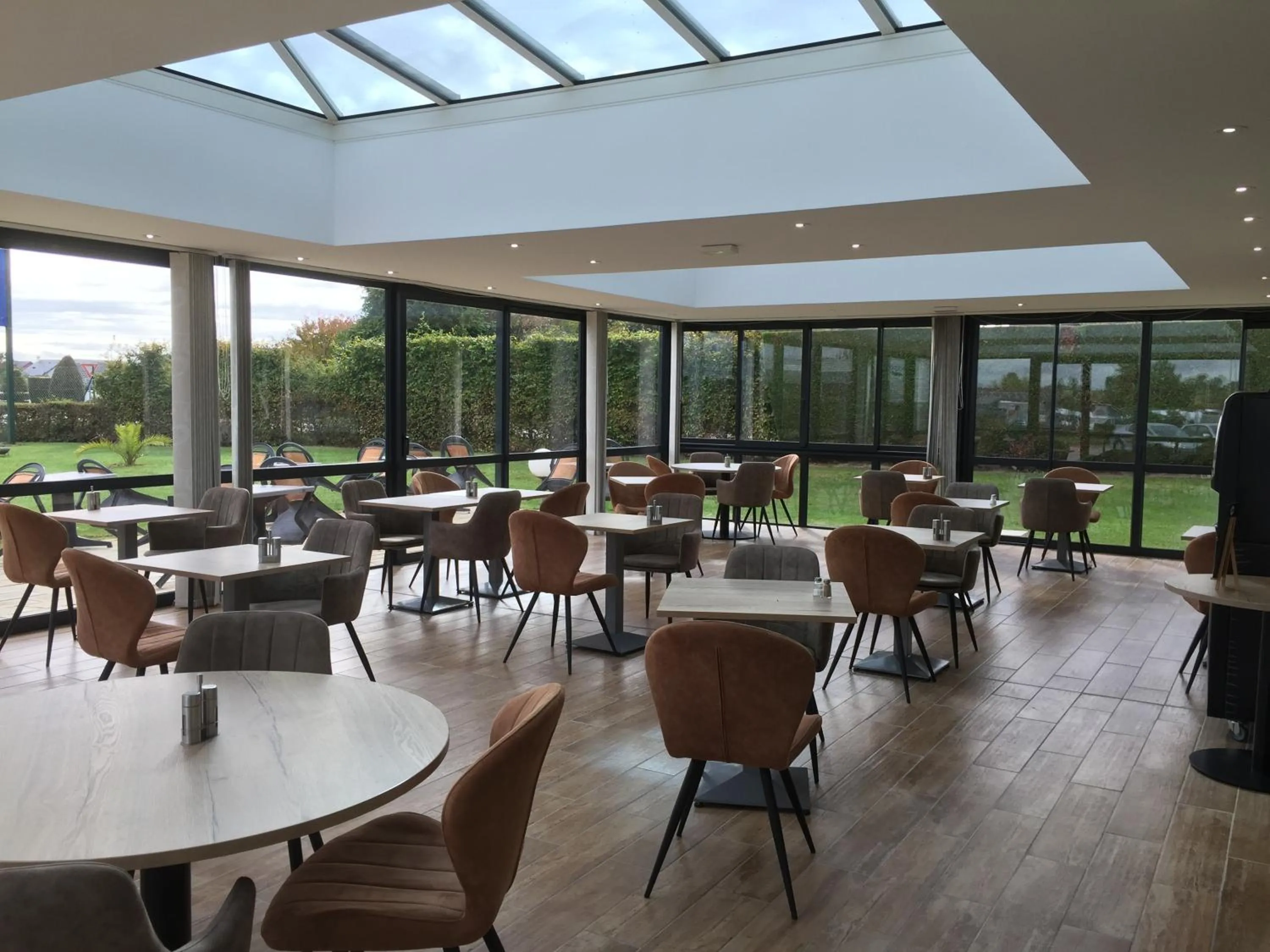 Property building in Le Pavillon de Rouen