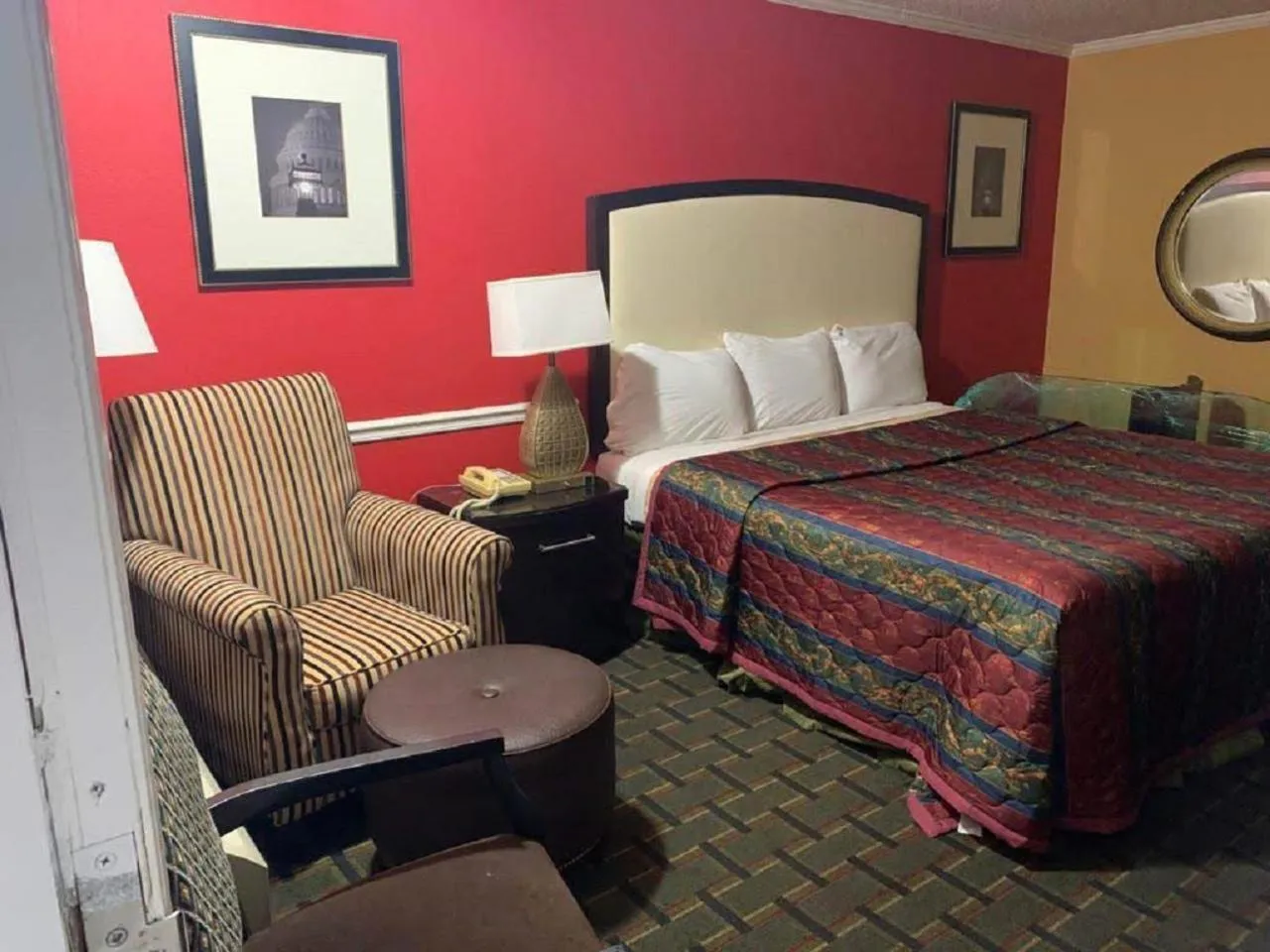 Living room in Stay Express Inn & Suites Demopolis