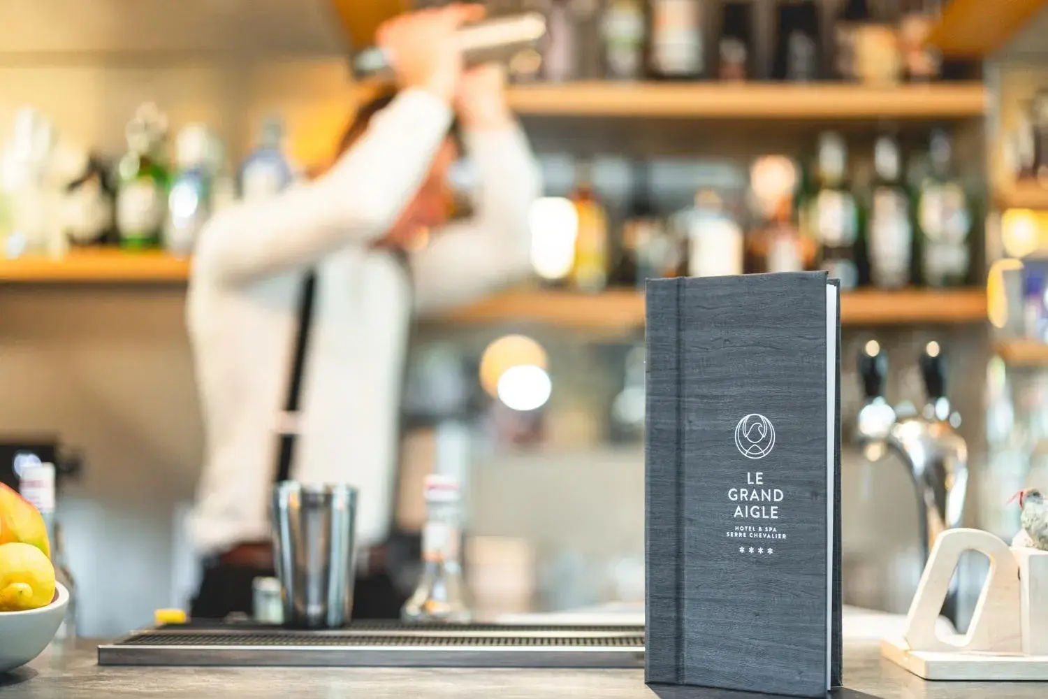 Lounge or bar in Le Grand Aigle Hotel & Spa**** Lounge or bar in Le Grand Aigle Hotel & Spa****