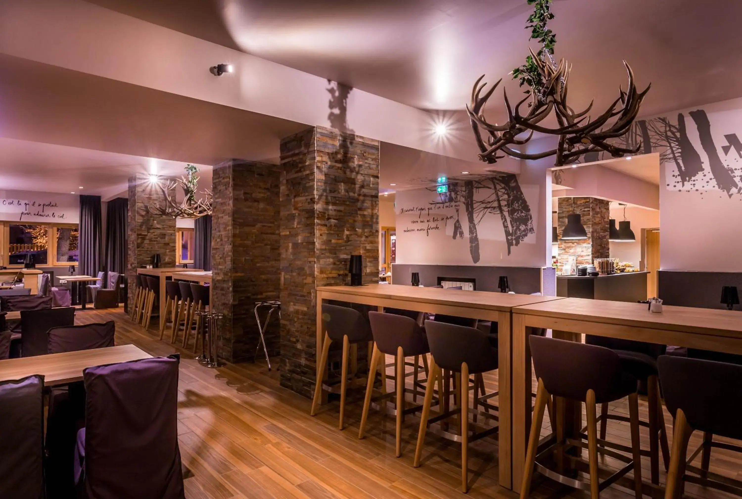 Restaurant/places to eat in Le Grand Aigle Hotel & Spa**** Restaurant/places to eat in Le Grand Aigle Hotel & Spa****