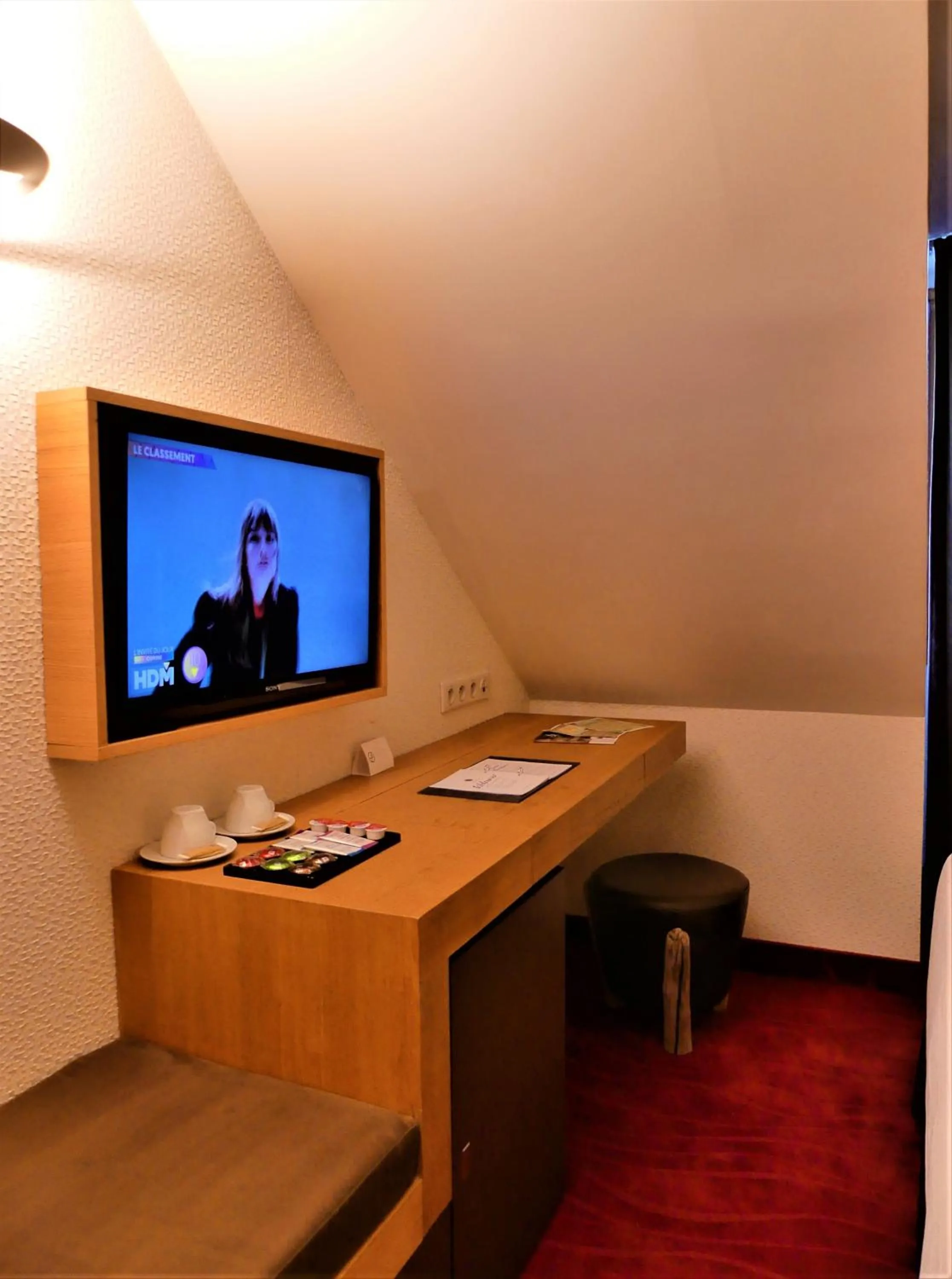 TV and multimedia in Le Grand Aigle Hotel & Spa****
