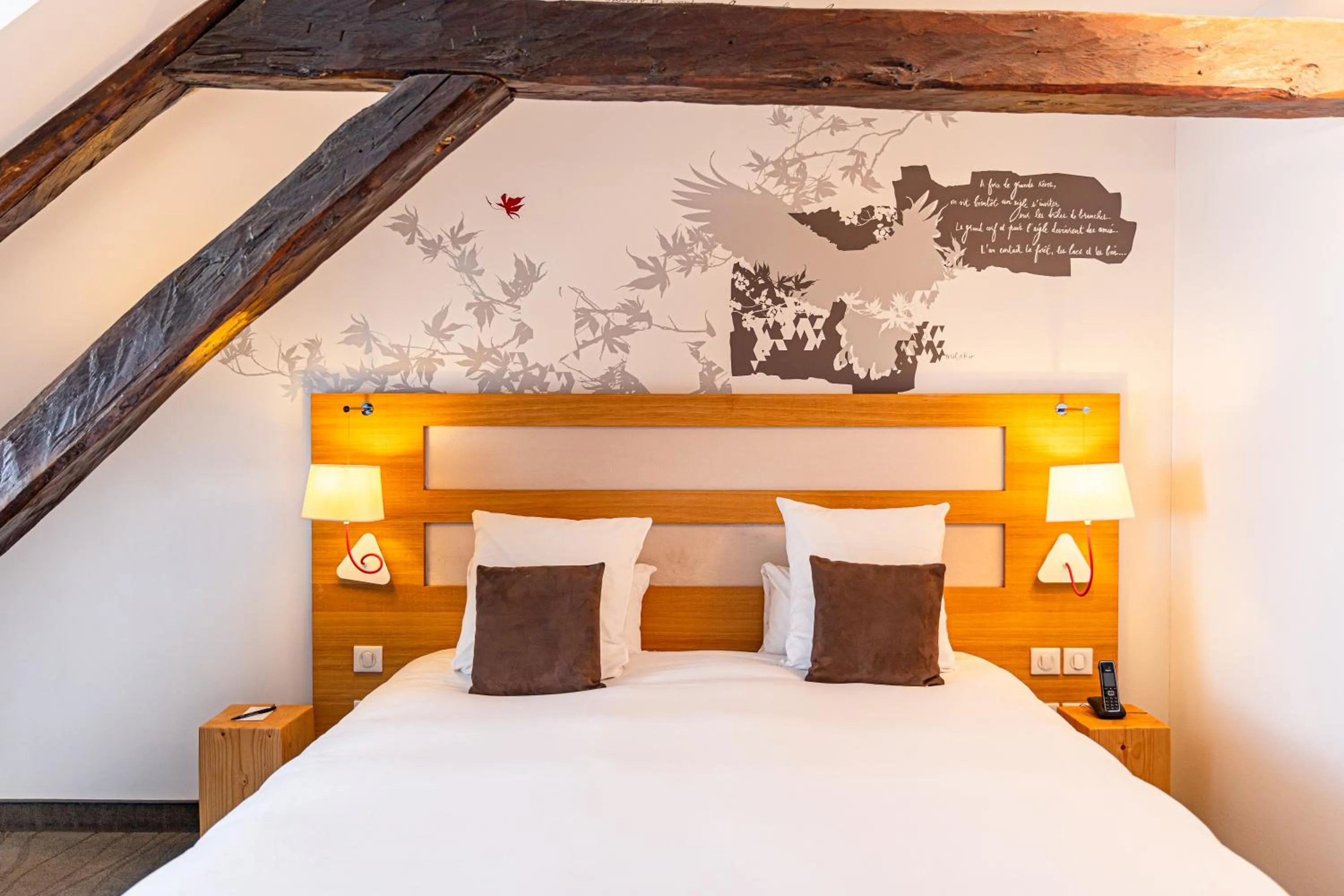 Bed in Le Grand Aigle Hotel & Spa****