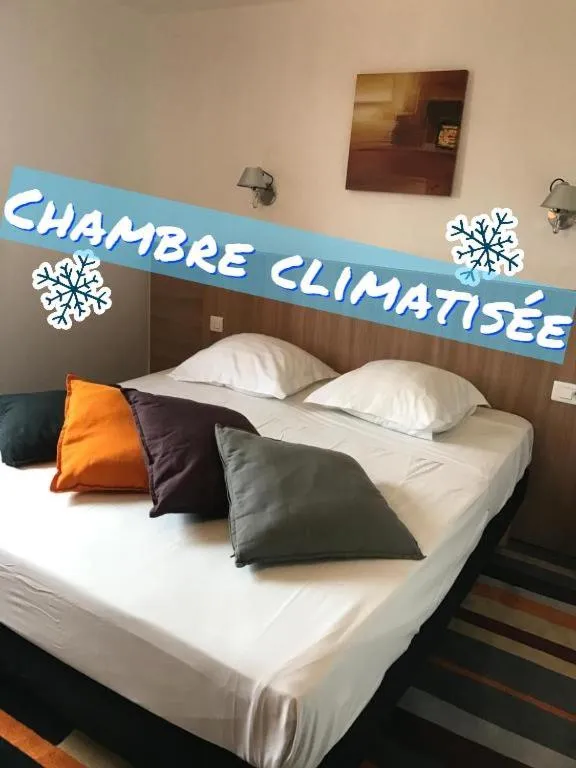 Bed in Kyriad Direct Agen