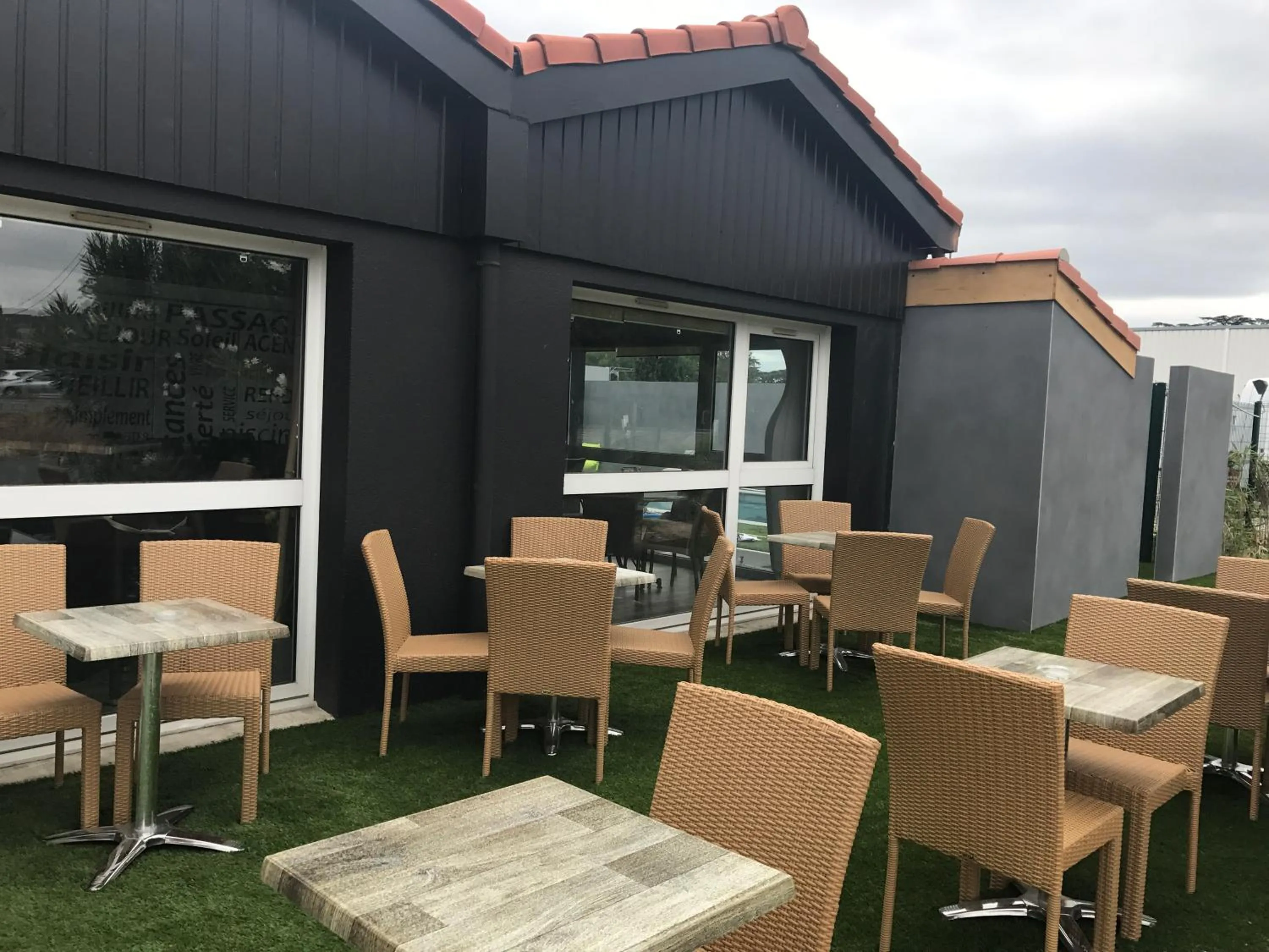 Balcony/Terrace in Kyriad Direct Agen