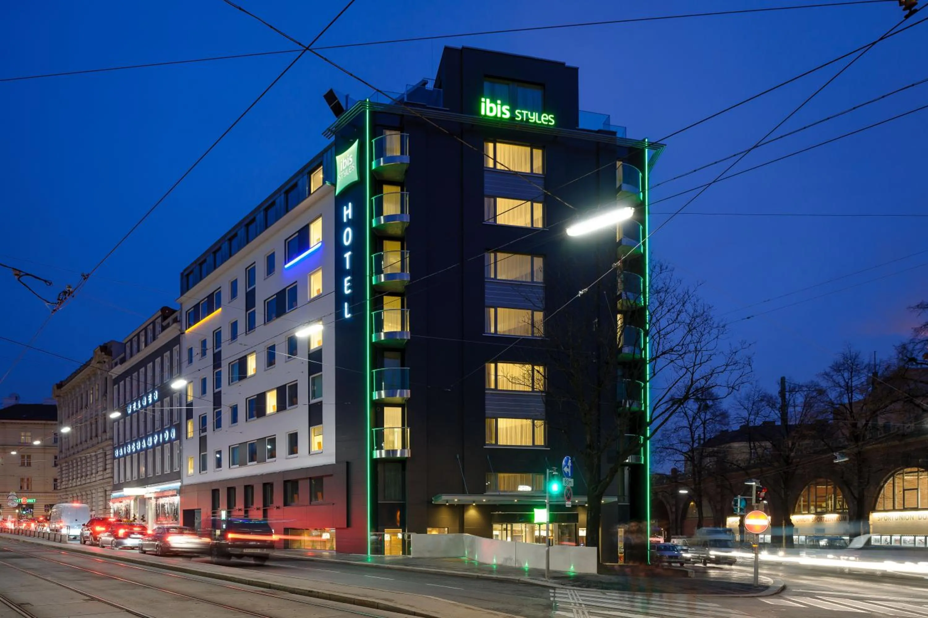 Facade/entrance in Ibis Styles Wien City