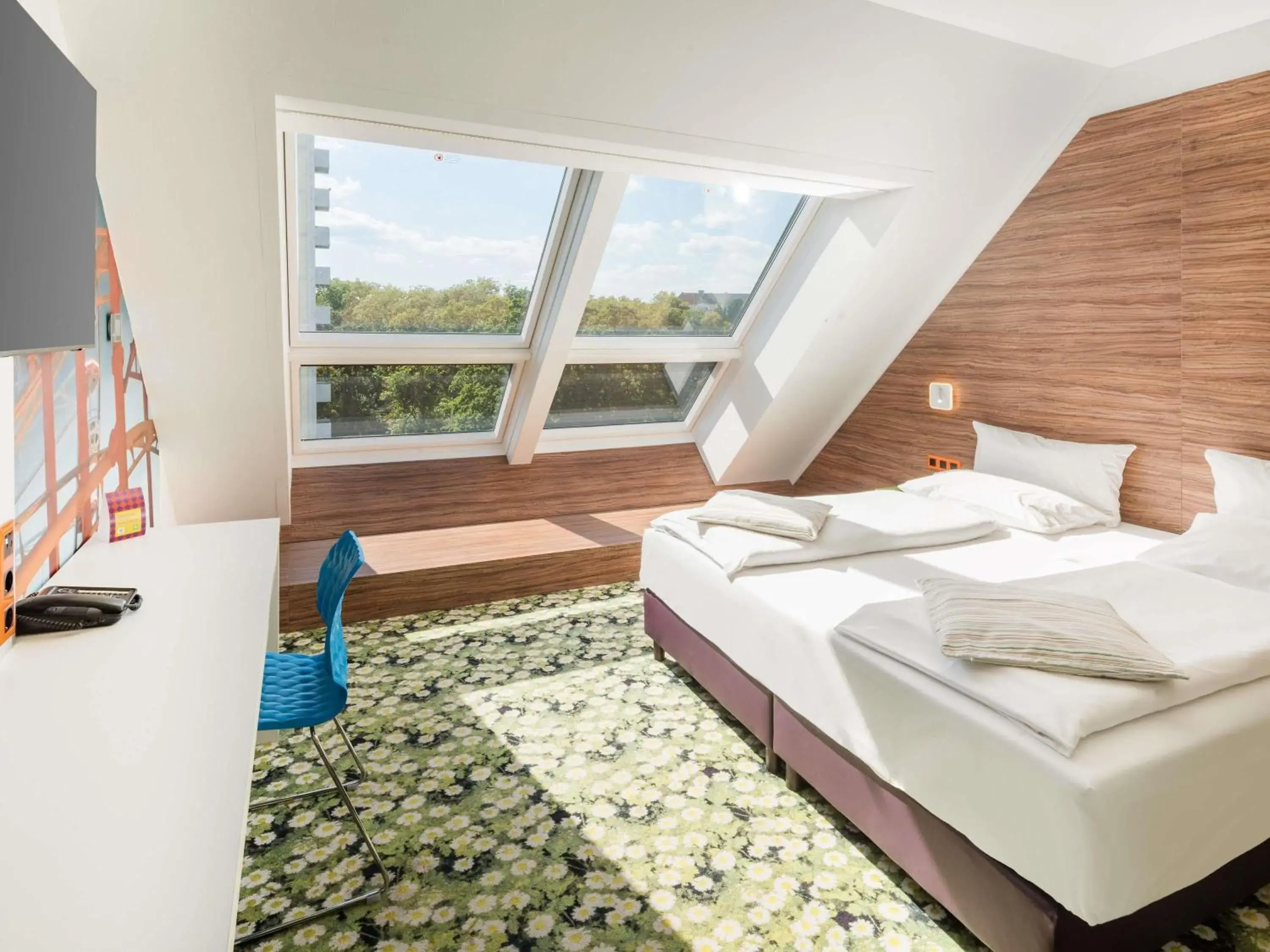 Bedroom, Bed in Ibis Styles Wien City Bedroom, Bed in Ibis Styles Wien City