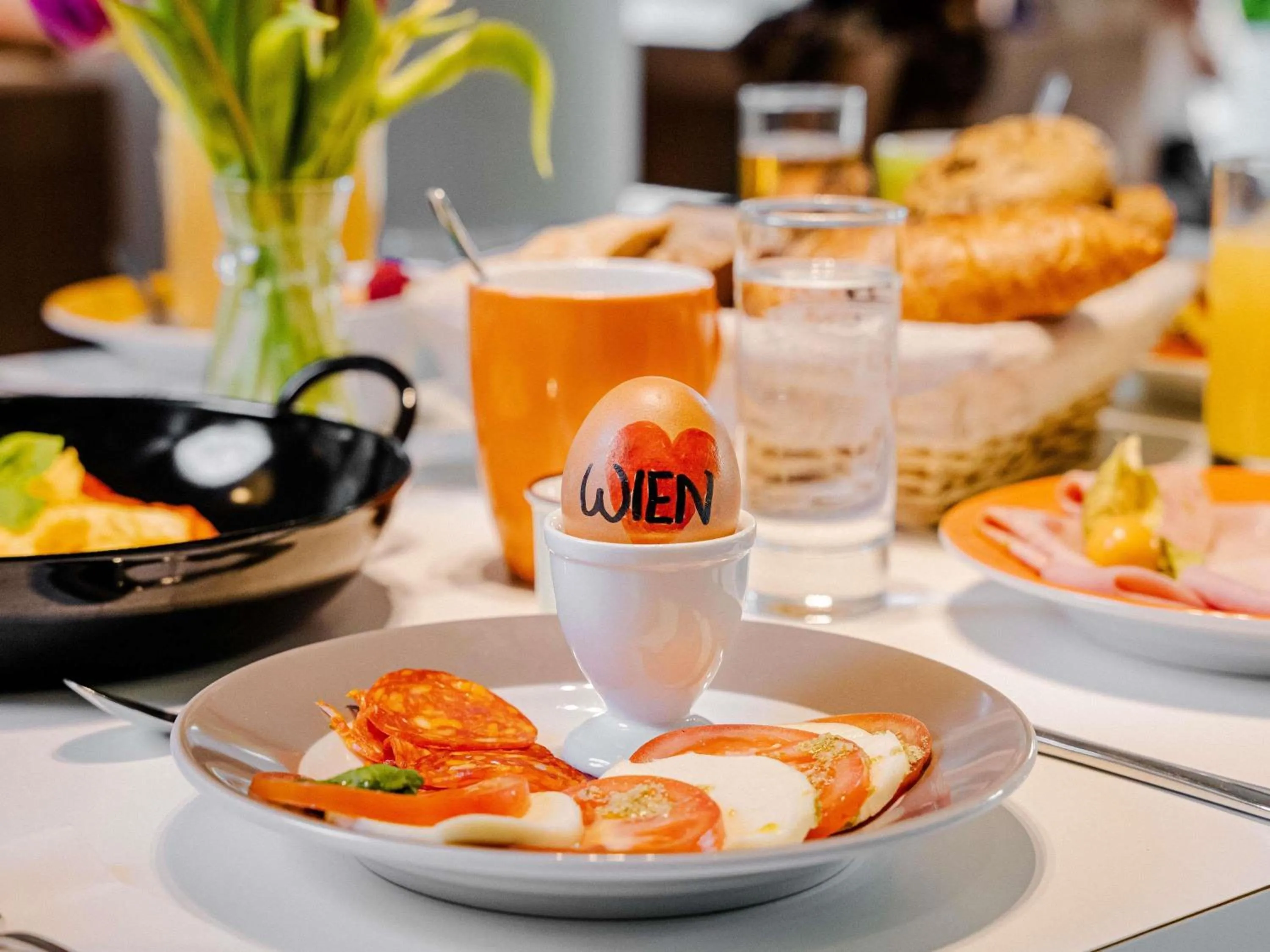 Breakfast in Ibis Styles Wien City