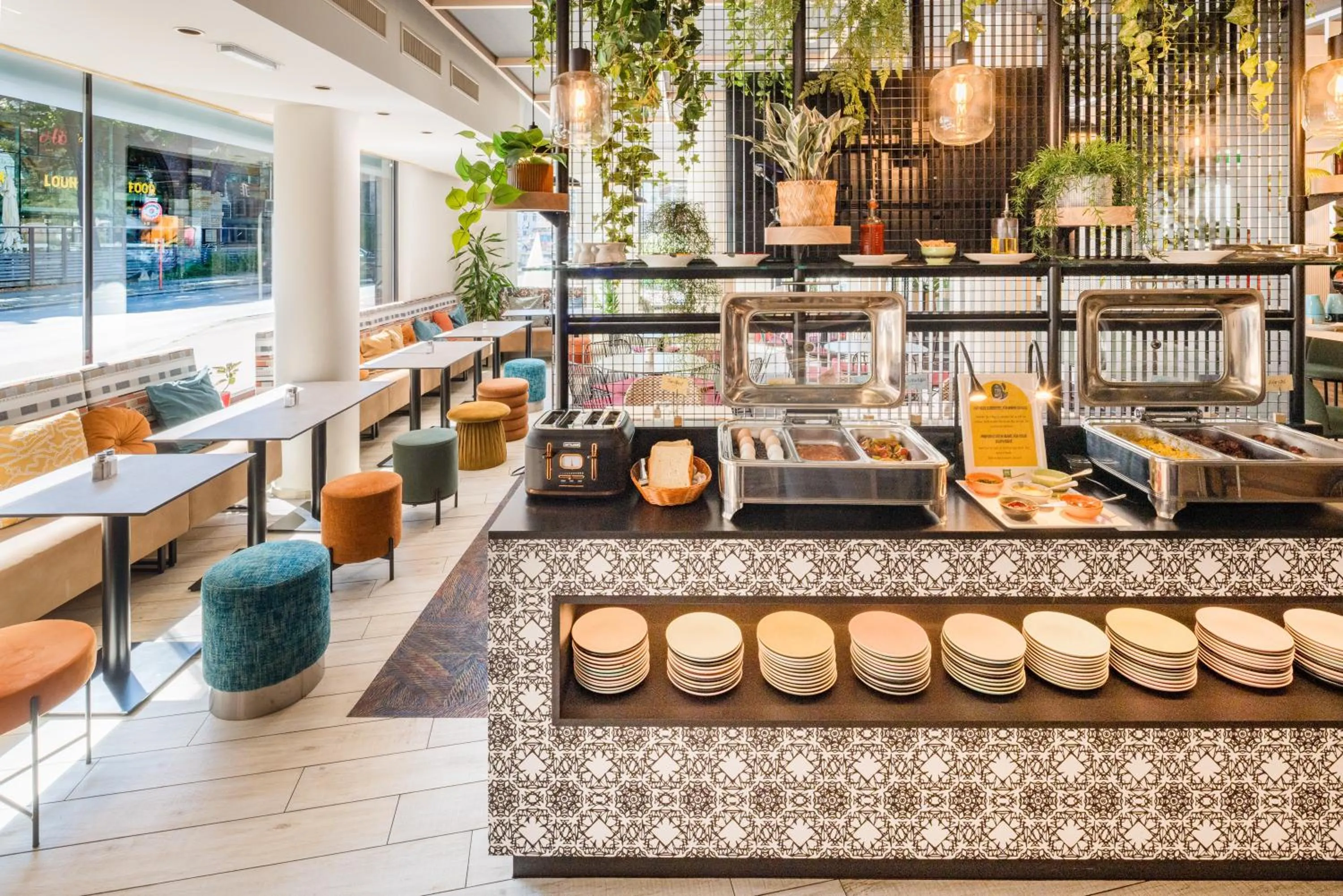 Breakfast in Ibis Styles Wien City