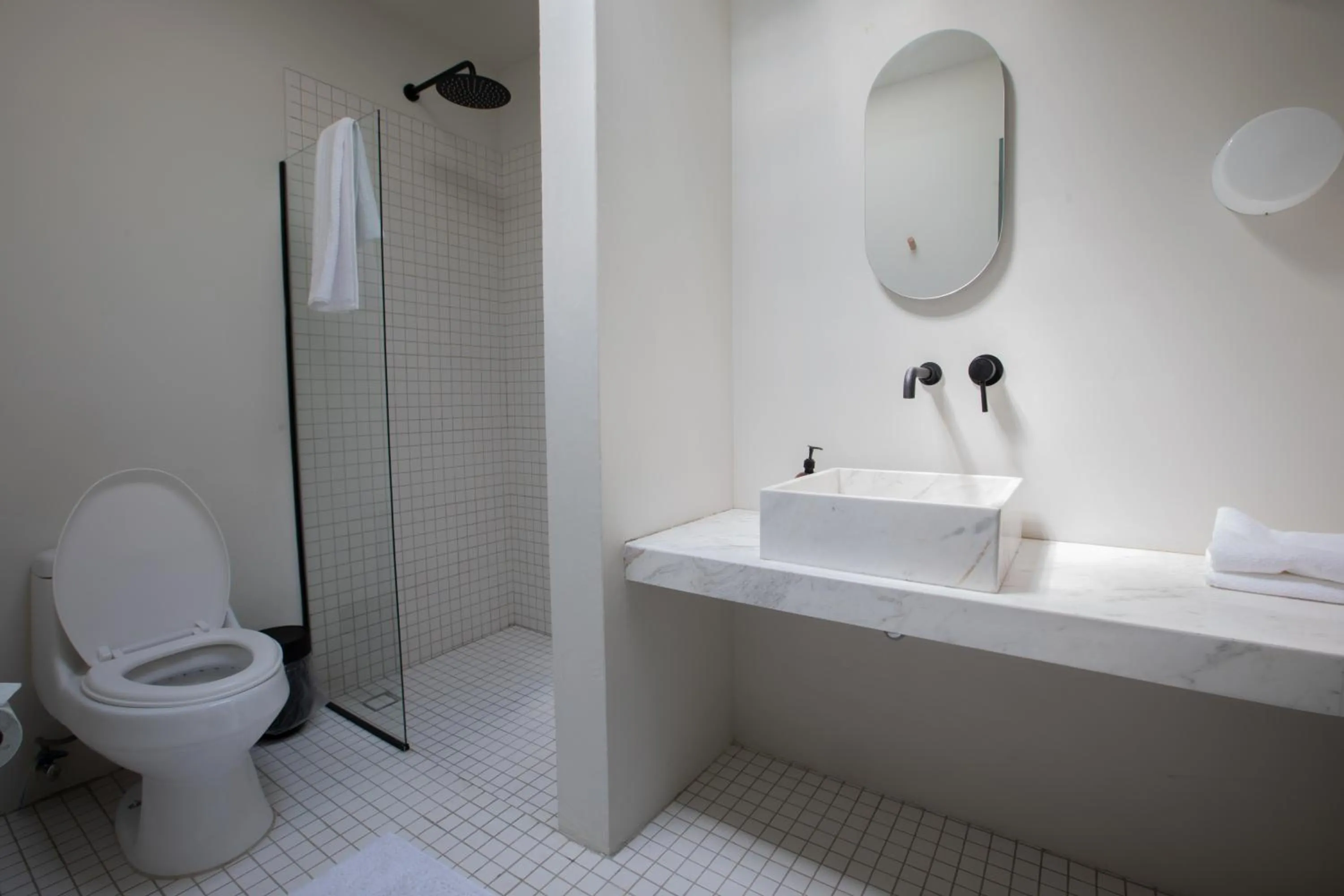 Casa Ixaya by Barrio México