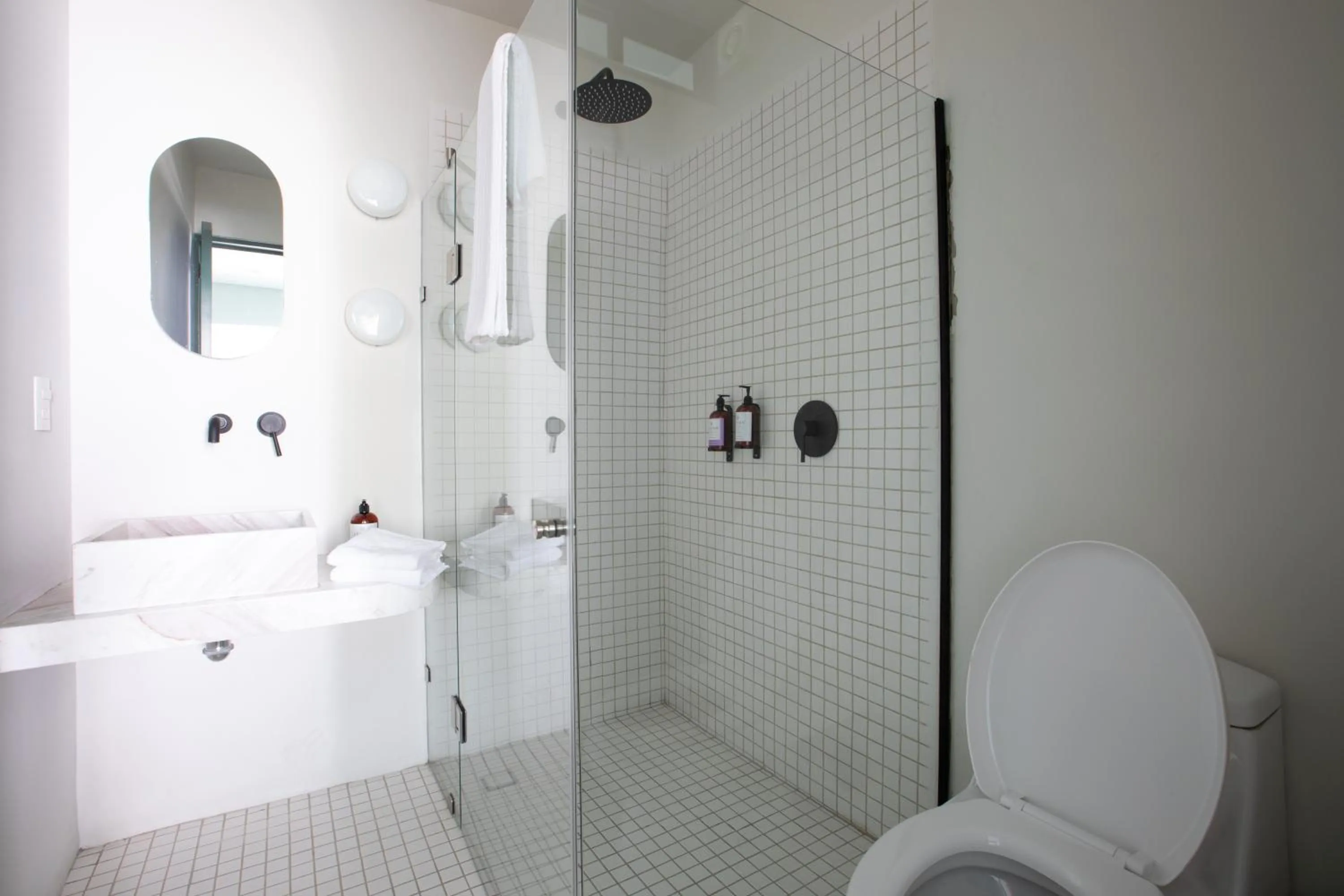 Casa Ixaya by Barrio México