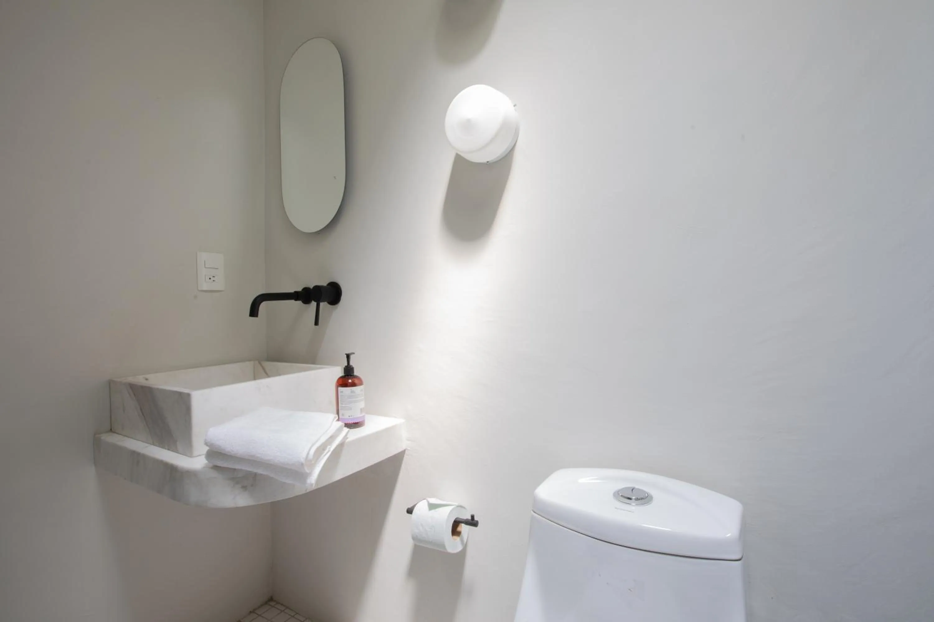 Casa Ixaya by Barrio México