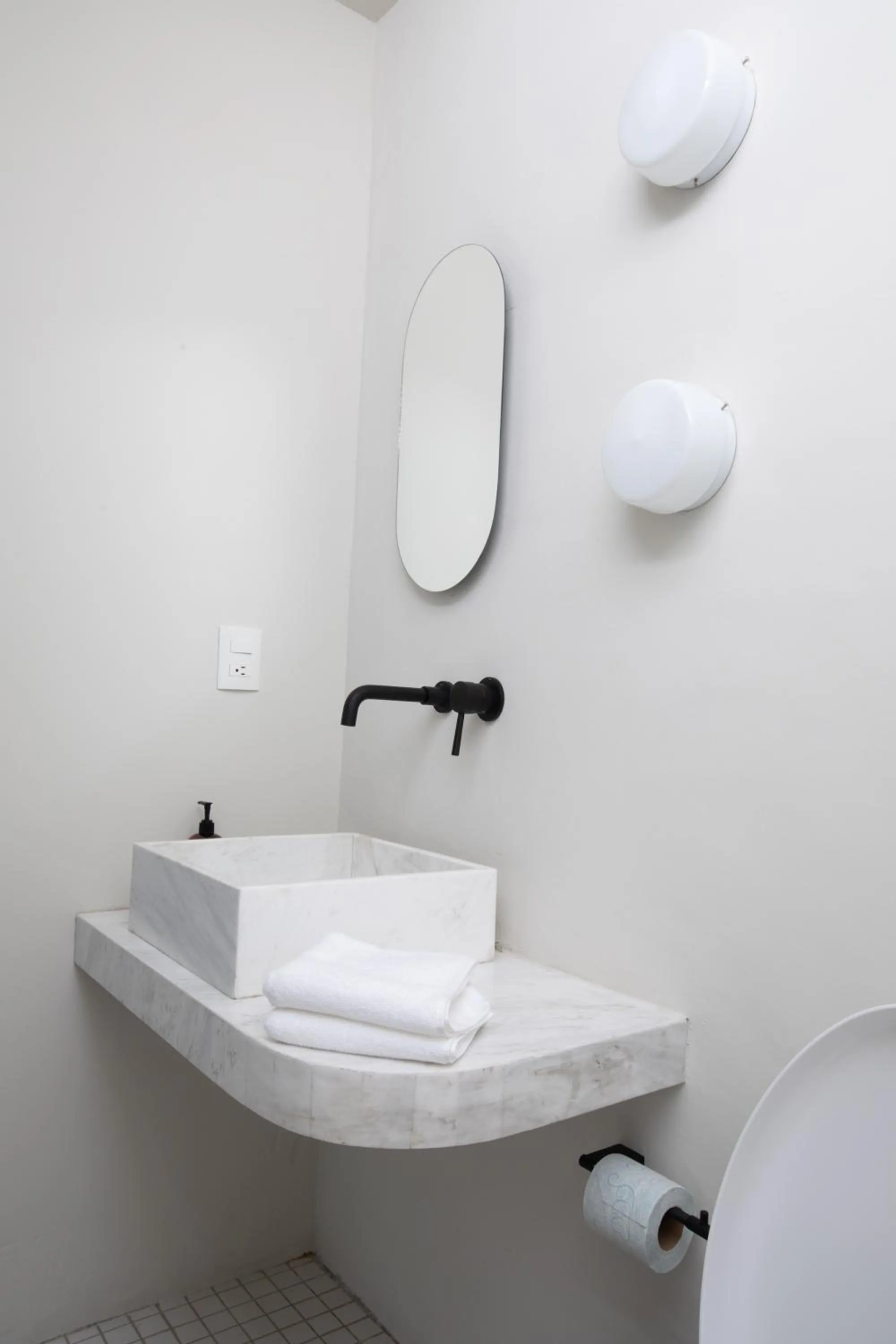 Casa Ixaya by Barrio México