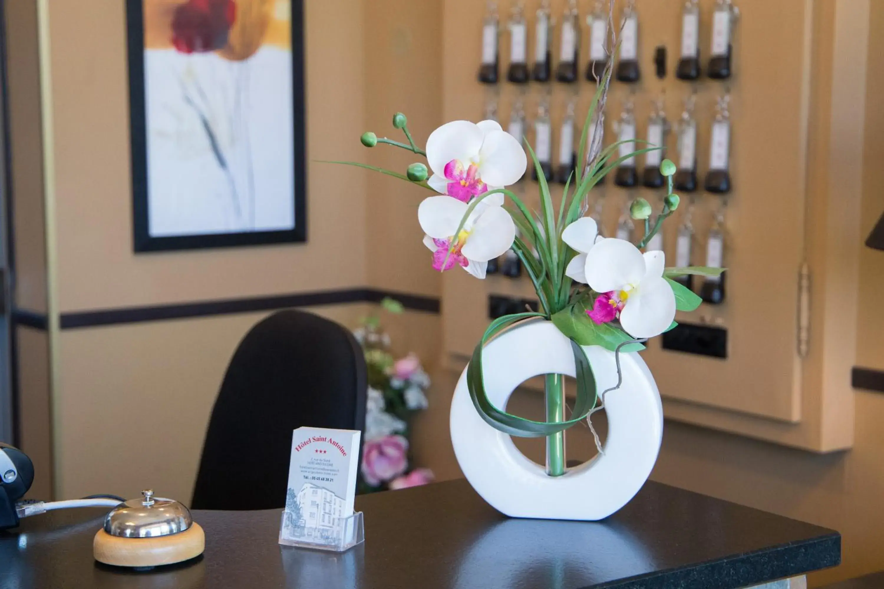 Lobby or reception in Sure Hotel by Best Western Angouleme Lobby or reception in Sure Hotel by Best Western Angouleme