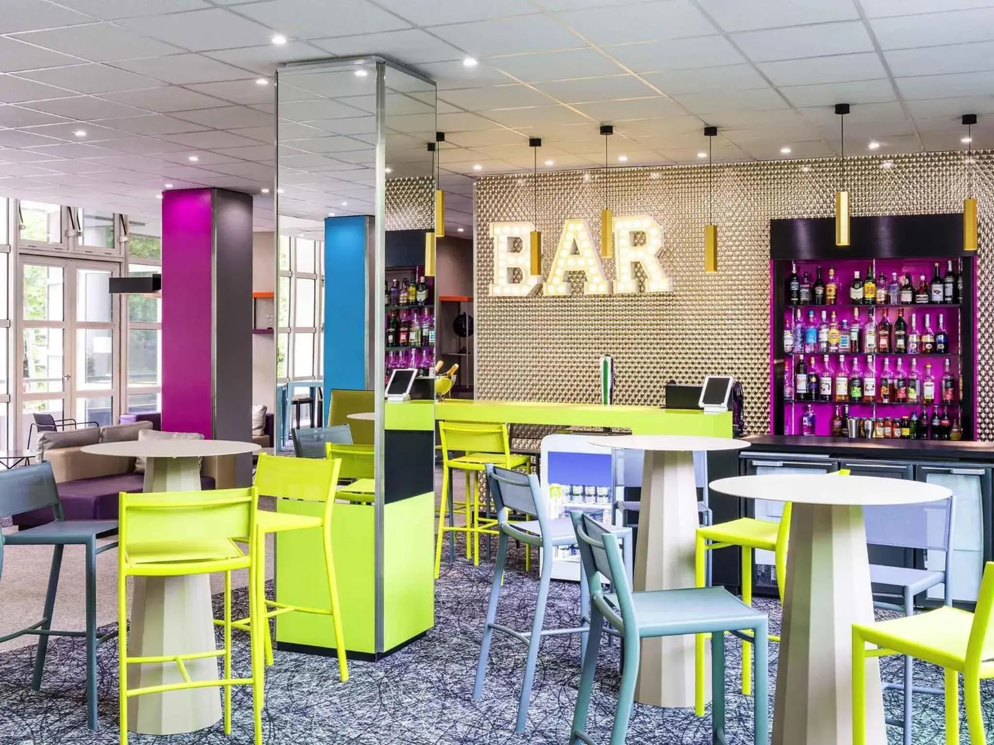 Lounge or bar in ibis Styles Antony Paris Sud Lounge or bar in ibis Styles Antony Paris Sud