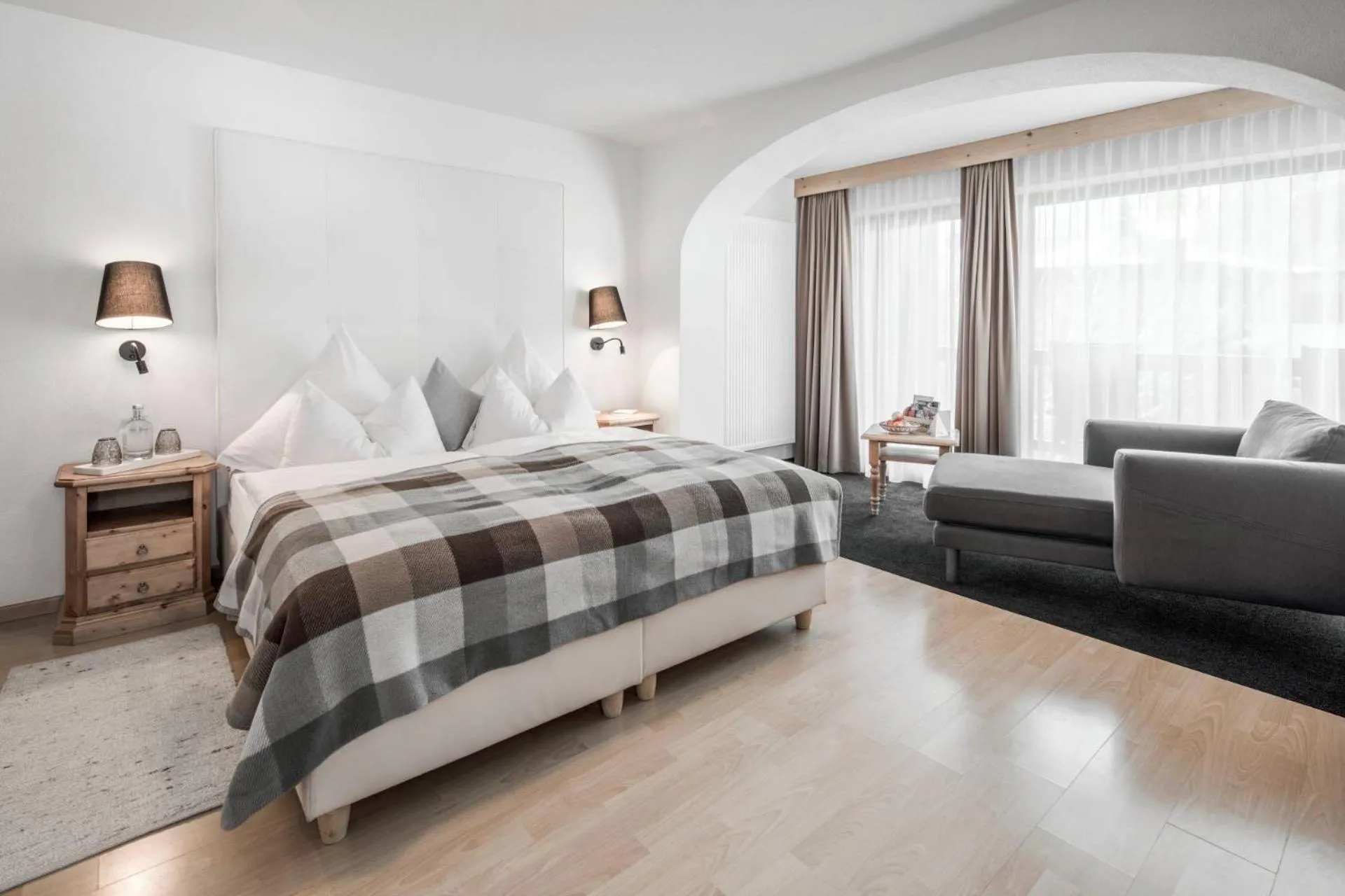 Hotel Conturines