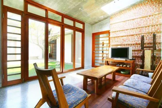 Chang House
