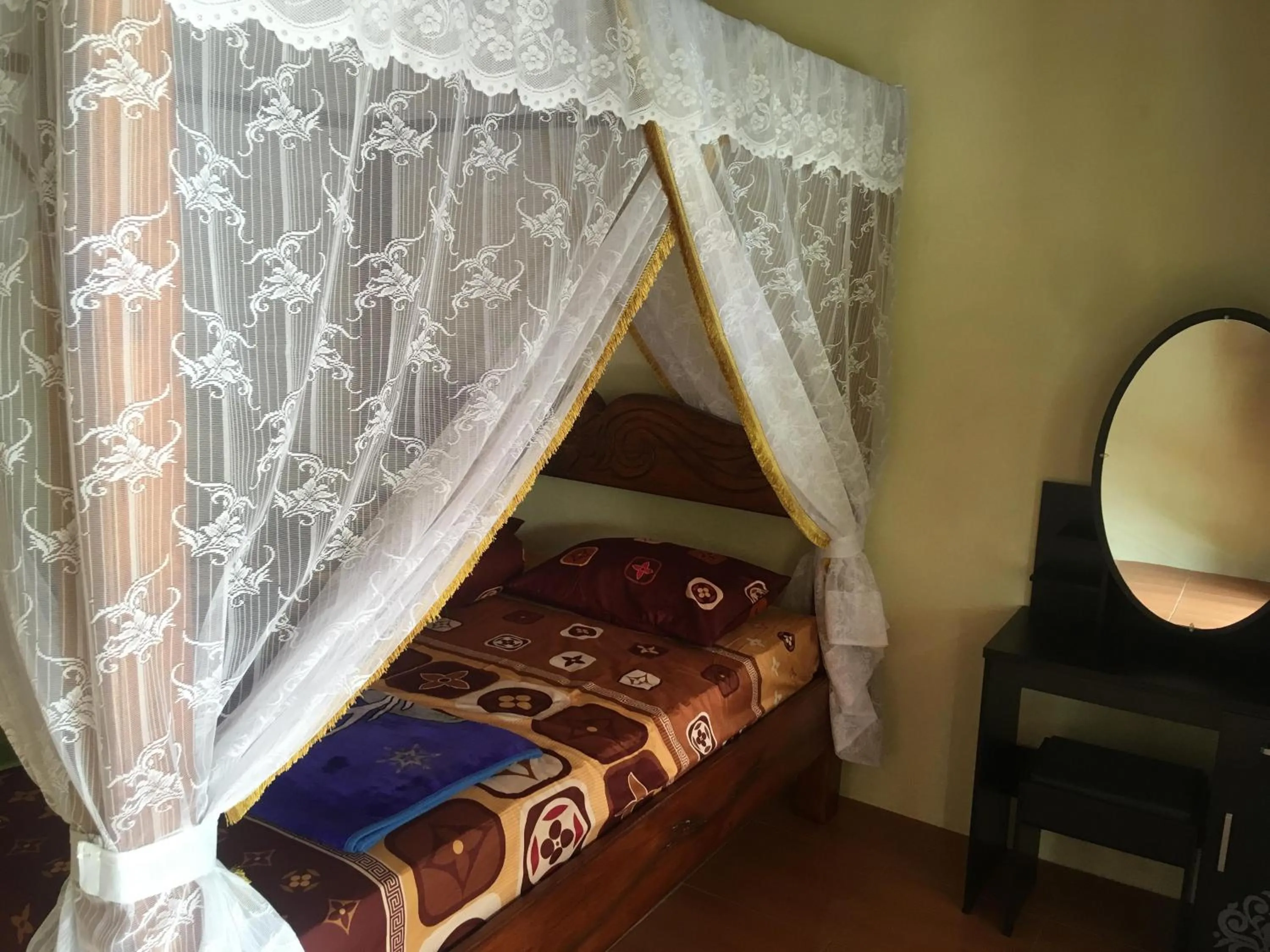 Photo of the whole room, Bed in Sahnan Guest House
