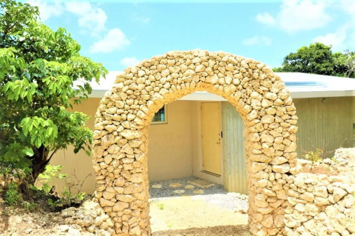 Property building in Villa Del Mar Nosoko