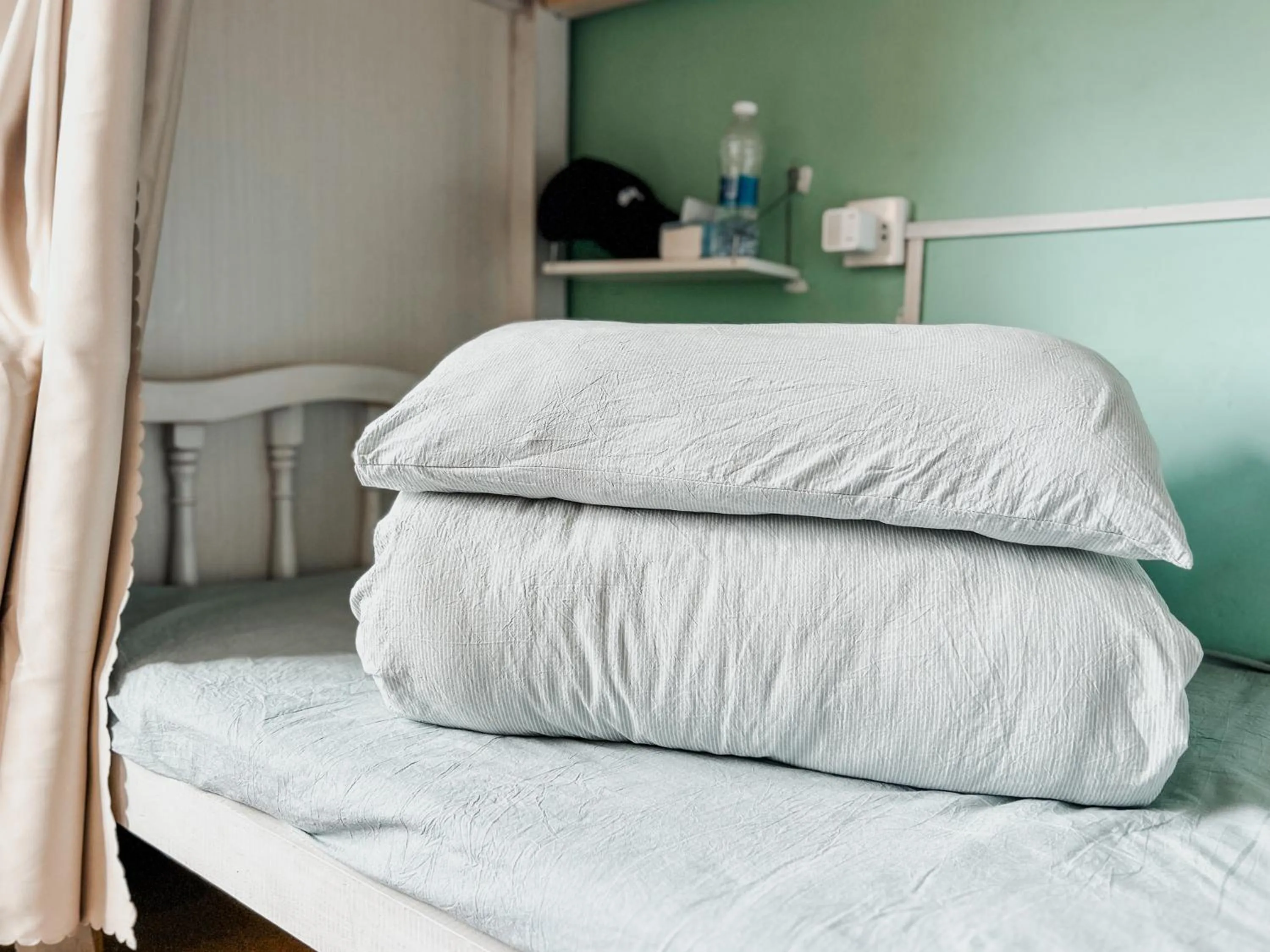 bunk bed, Bed in New Dap Hostel (in Grape Town)