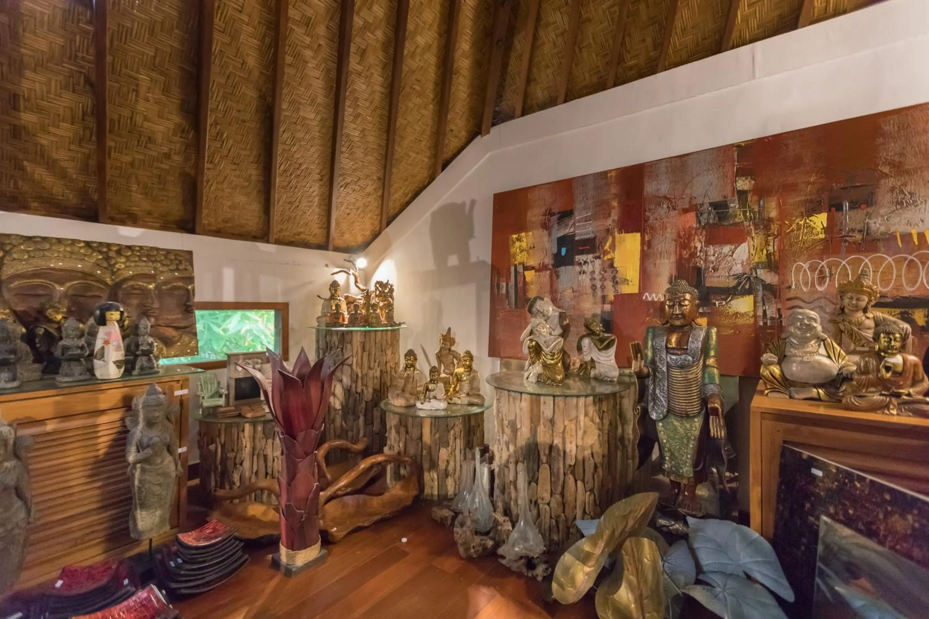 On-site shops in Villa SoDe Balangan by Nagisa Bali